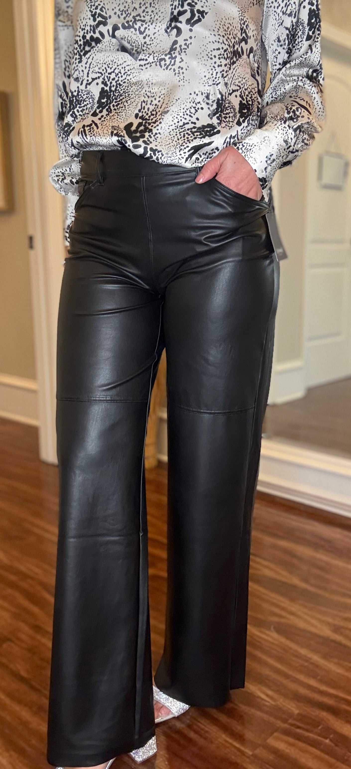 LYSSE AZARA VEGAN LEATHER WIDE LEG PANT 10.21