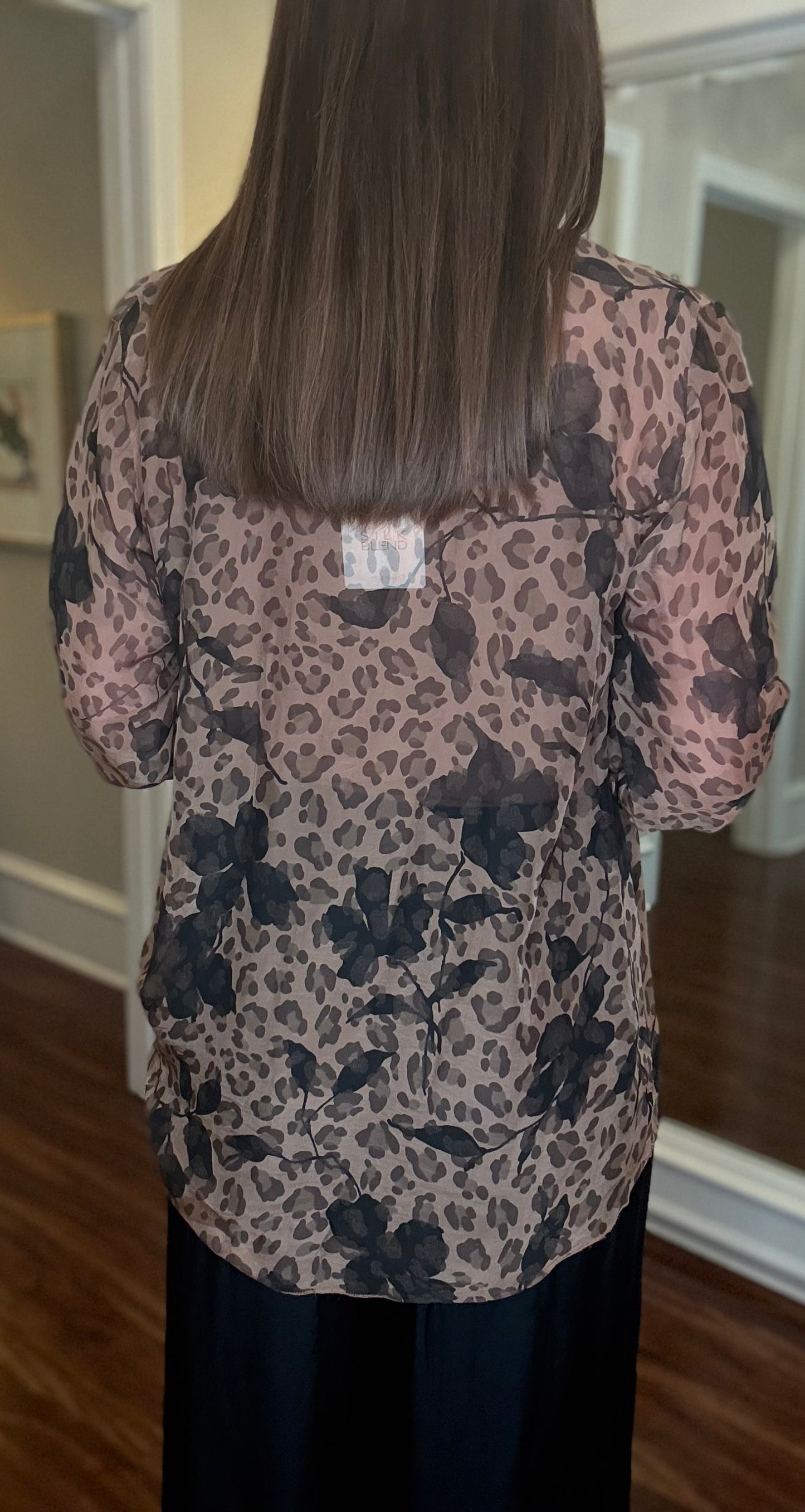 LOOK MODE SILK BUTTON UP BLOUSE 8.26