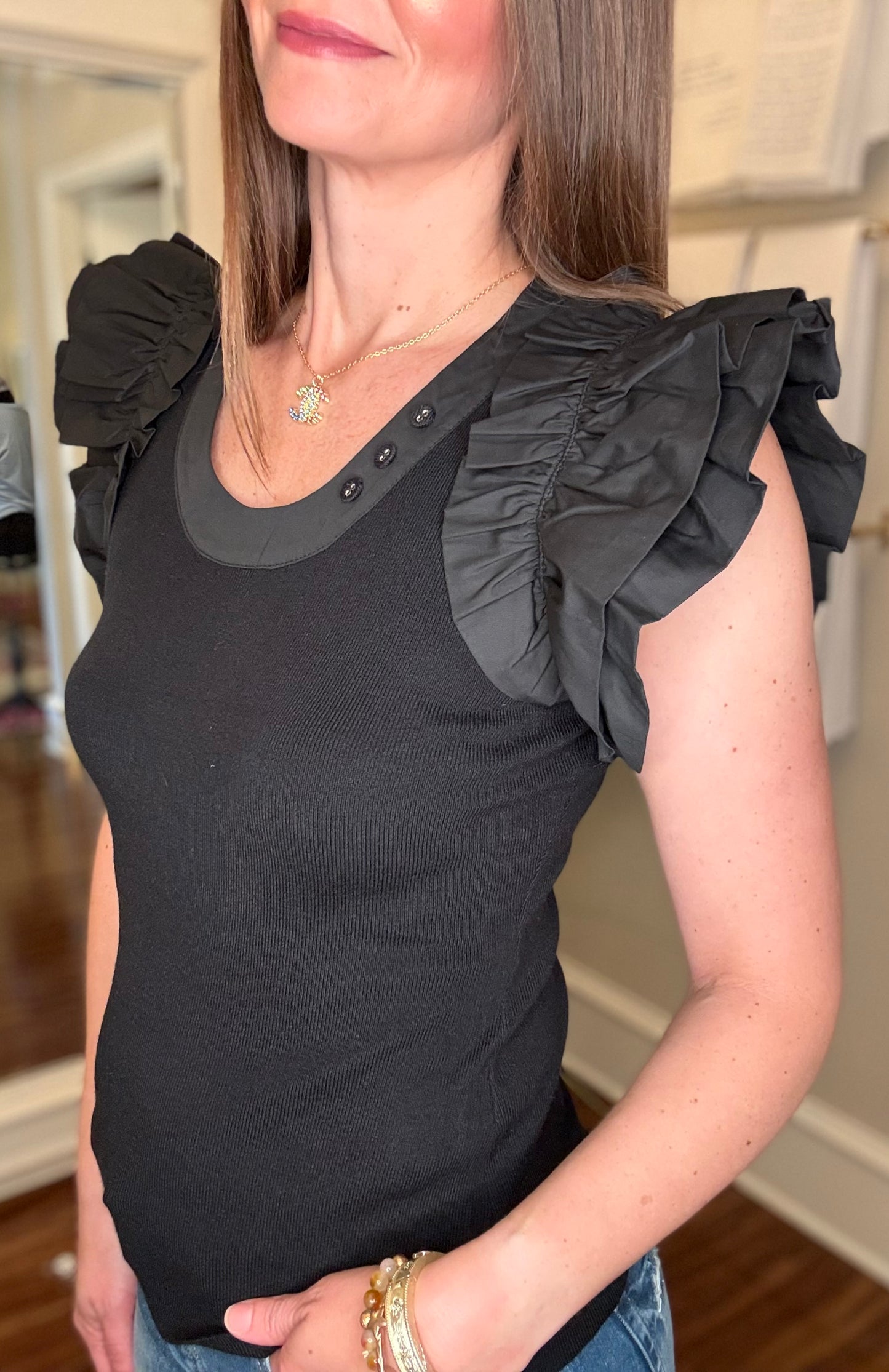 FATE RUFFLE SLEEVE FITTED SWEATER TOP 4.8