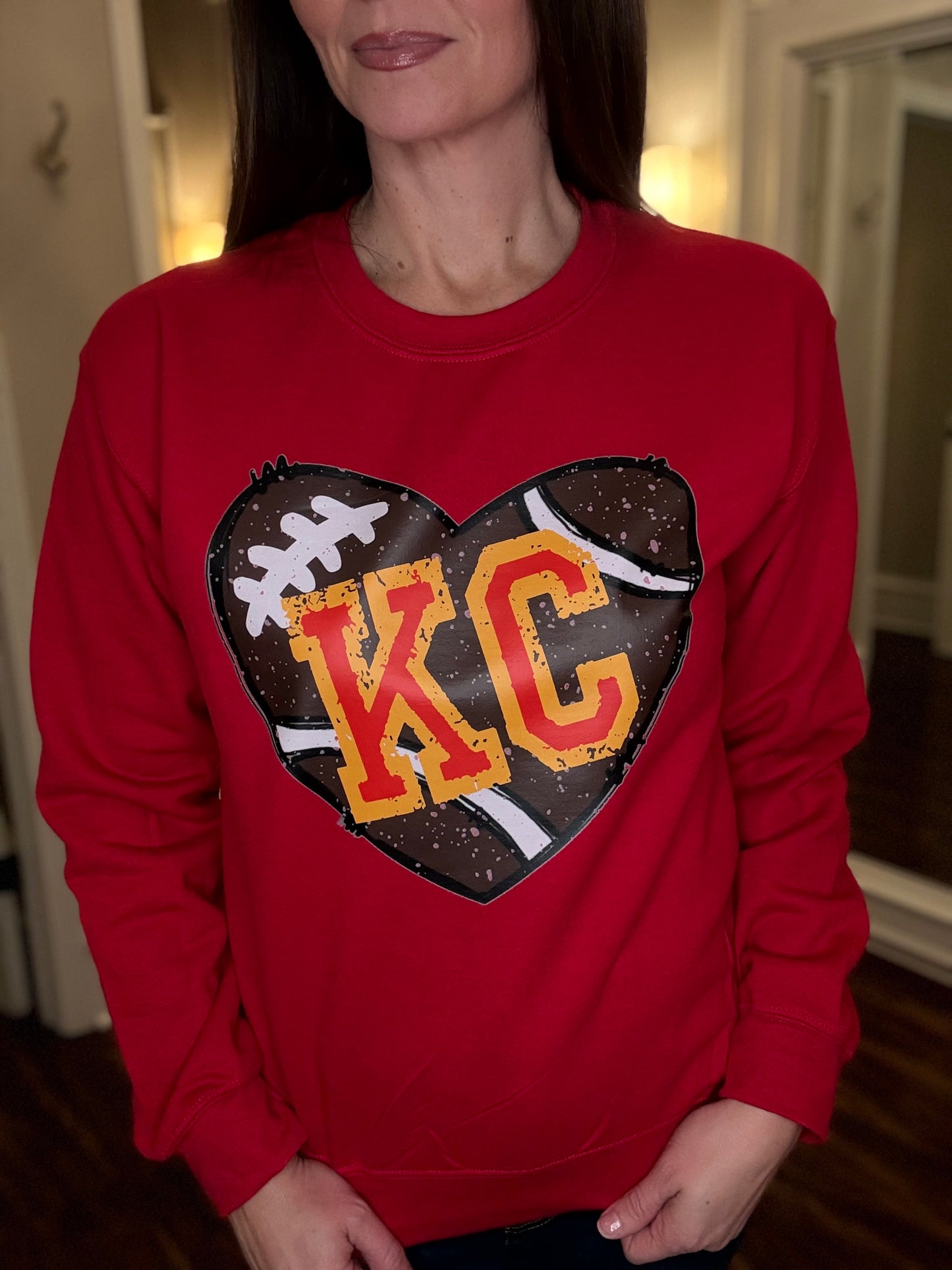 KC FOOTBALL HEART SWEATSHIRT 11.6