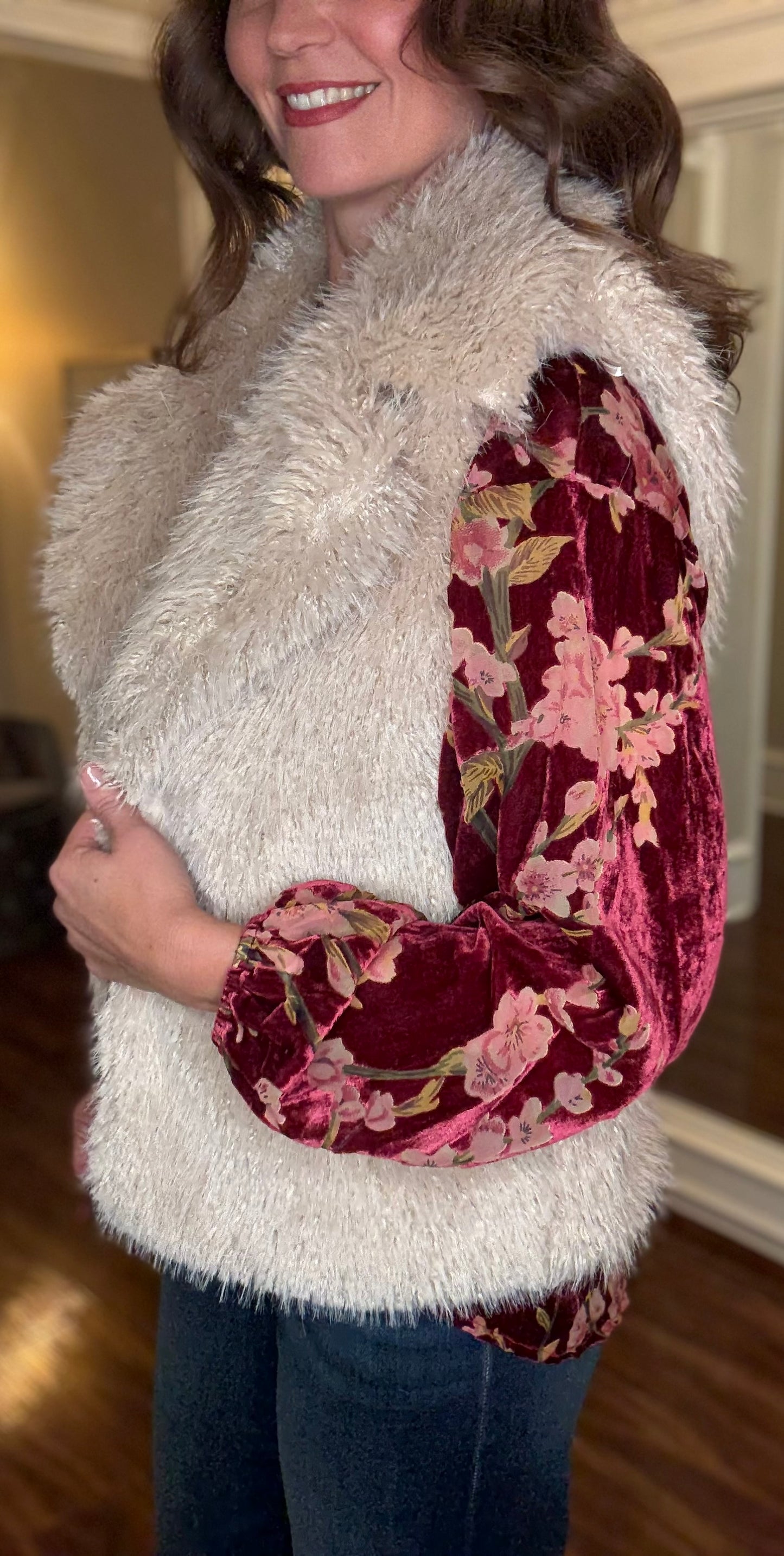 TAUPE FAUX FUR VEST 10.21
