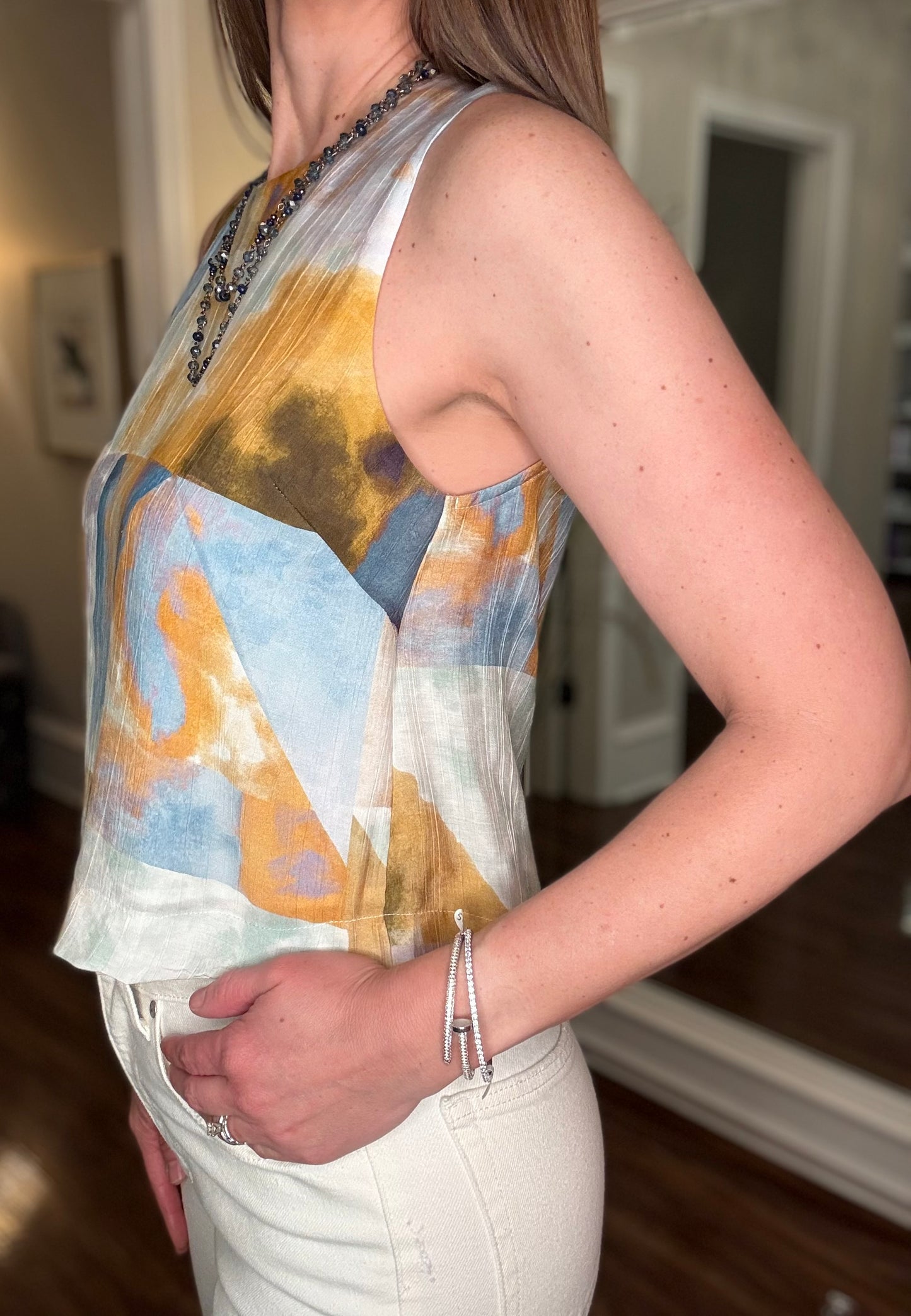 PINCH SLEEVELESS MULTI COLOR TOP 3.25