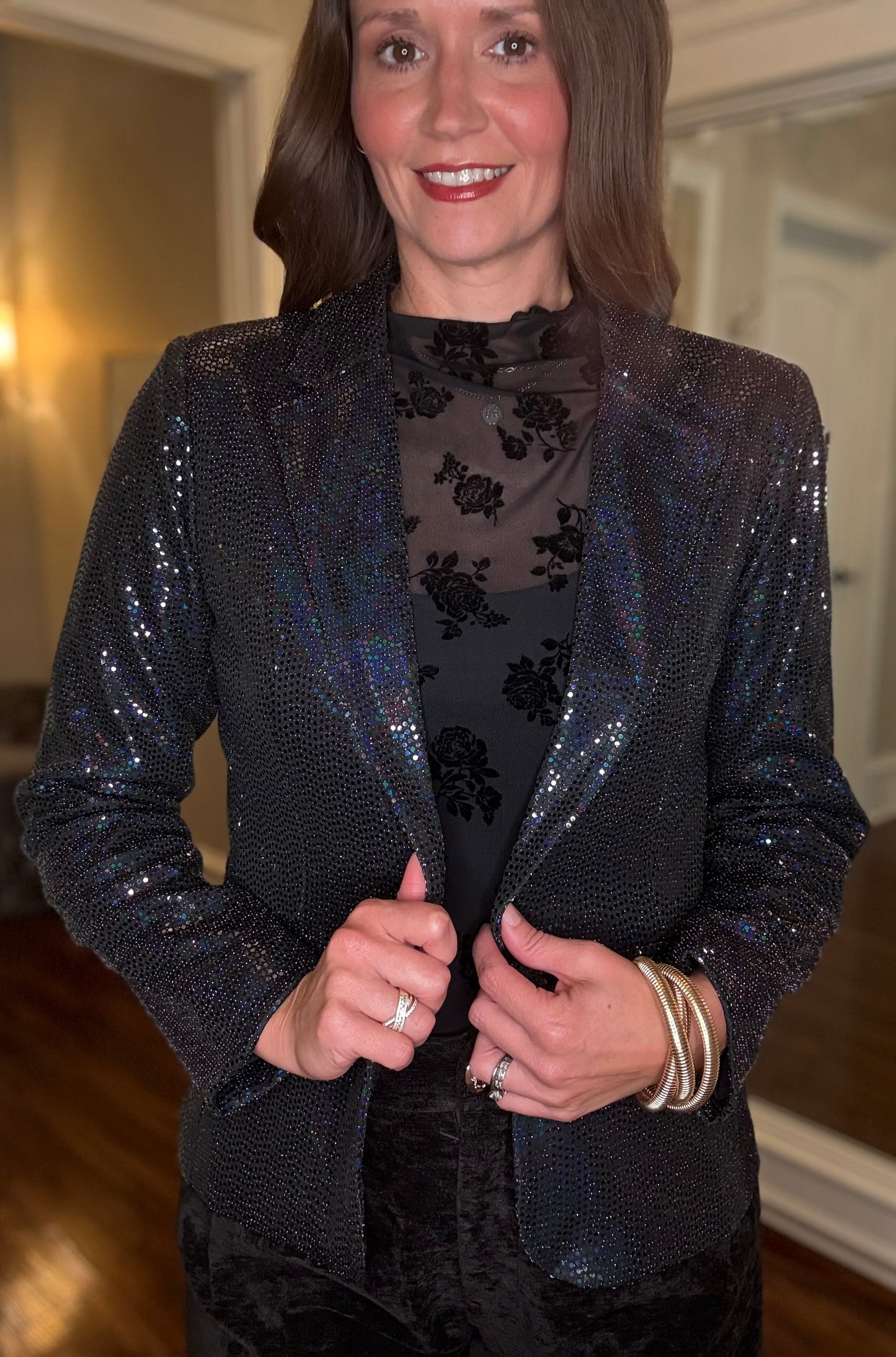 MOLLY BRACKEN BLACK SEQUIN BLAZER 8.15