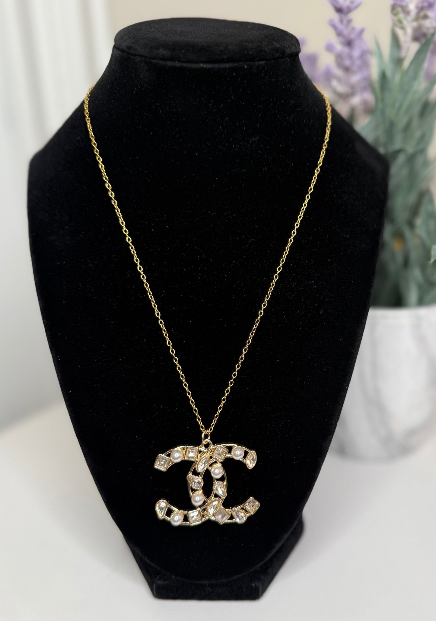 Adorn Up 2