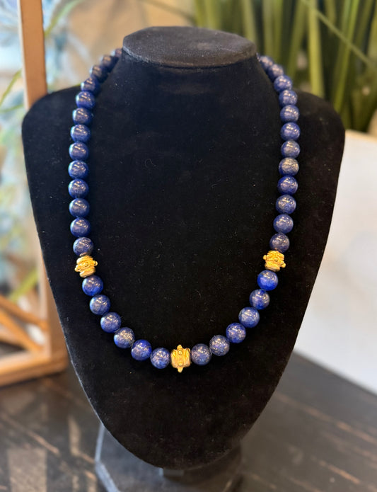 SUSAN SHAW BLUE LAPIS BEADED NECKLACE