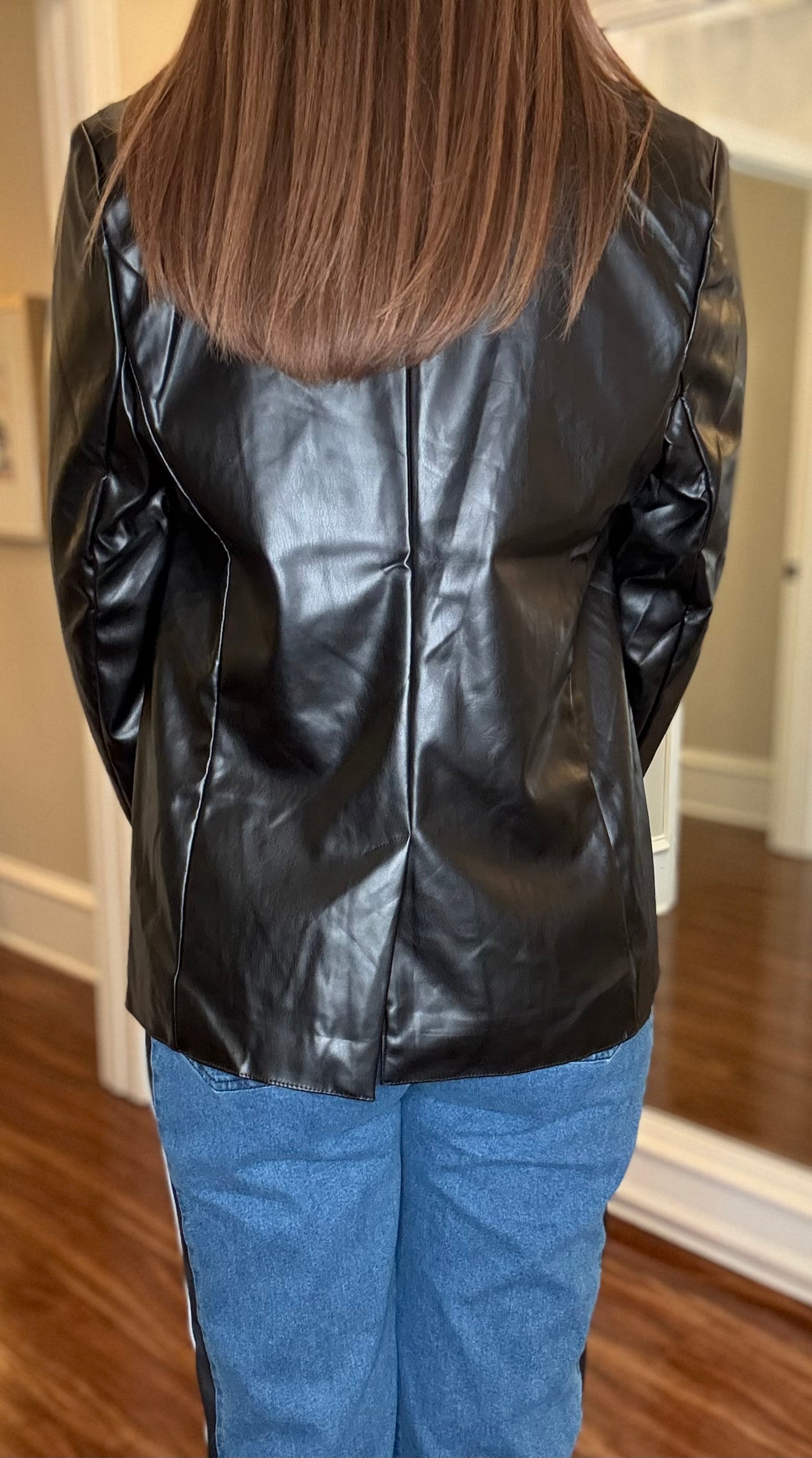 BLACK FAUX LEATHER BLAZER 8.5