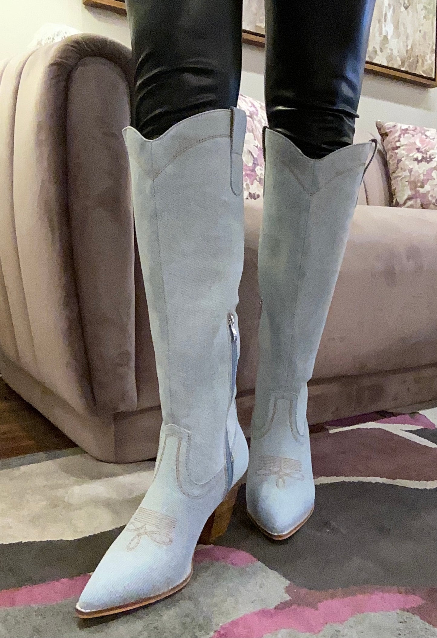 UNFORGETTABLE LIGHT DENIM COWBOY BOOT