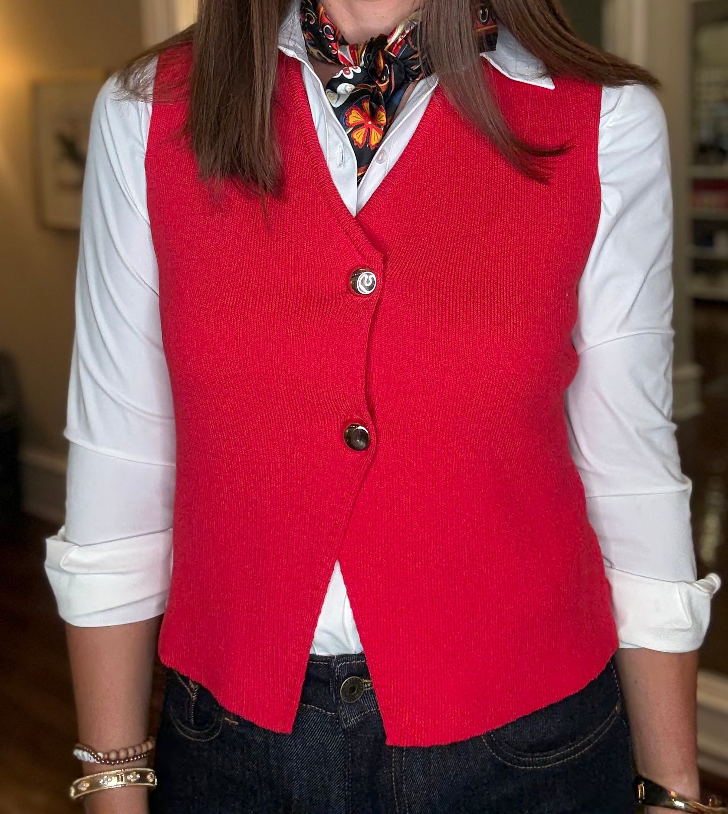RED BUTTON DOWN VEST 10.1