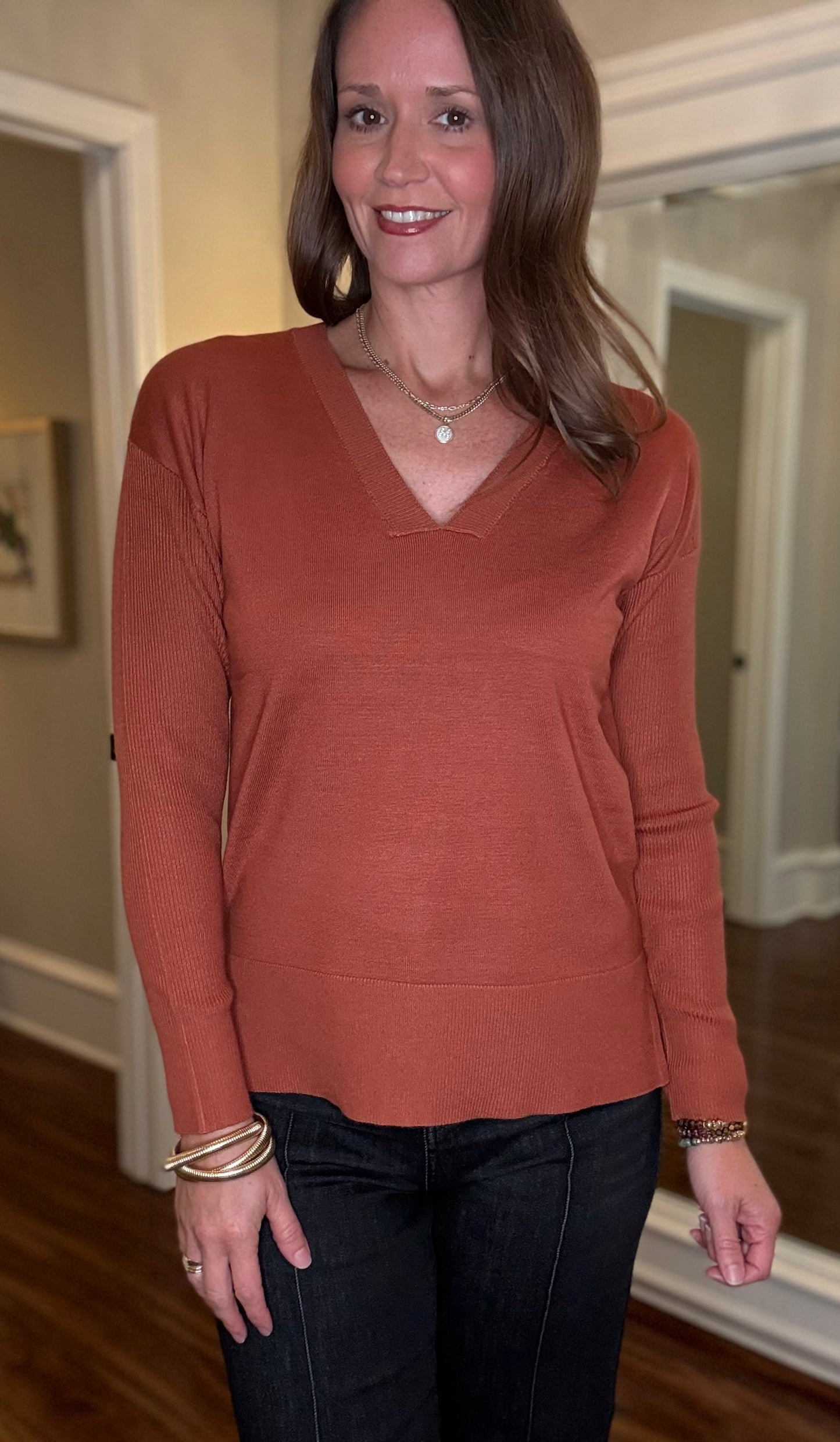 METRIC KNIT V NECK WITH SIDE SLITS (multiple colors) 8.9