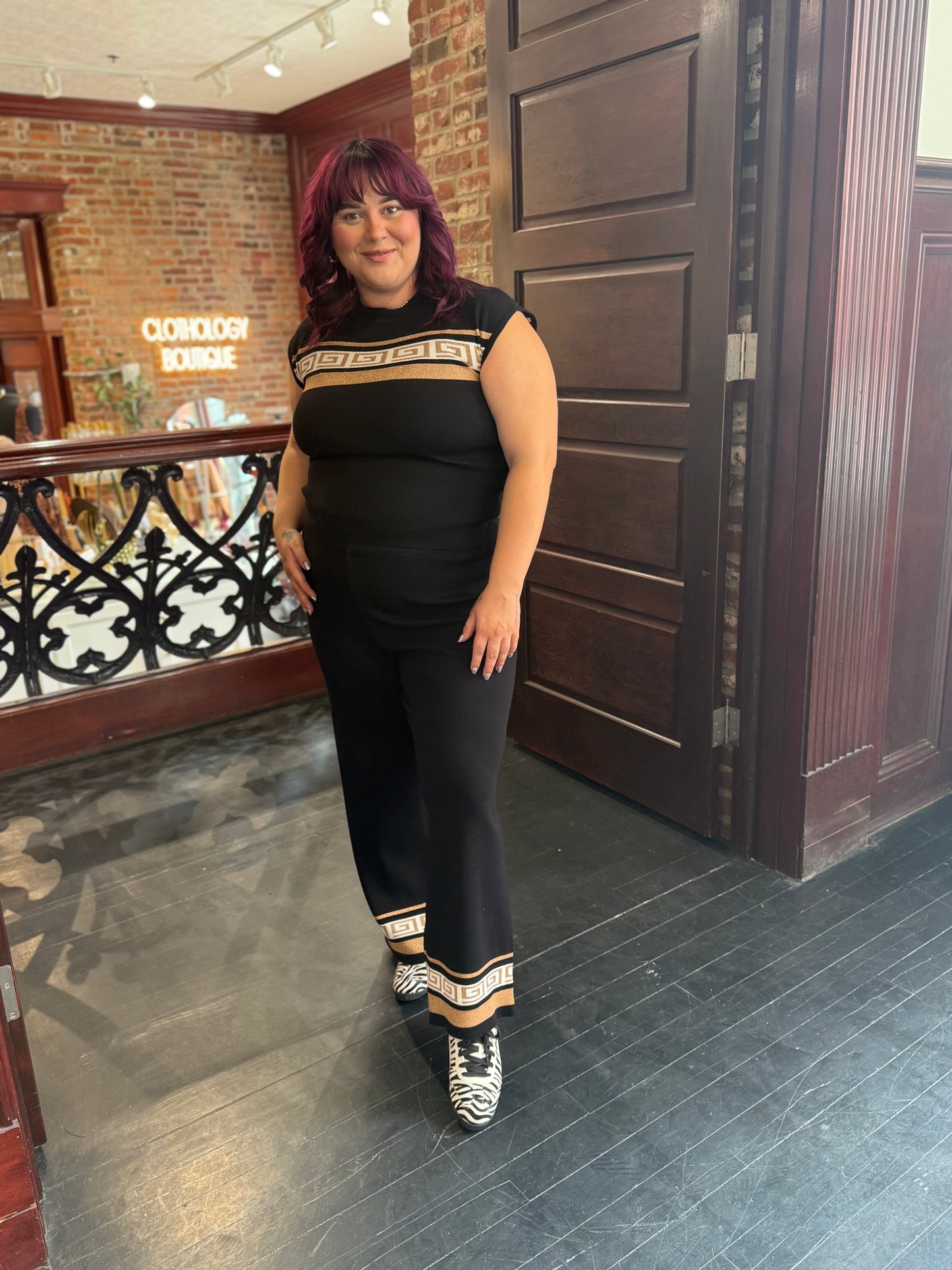 EXTENDED SIZE GOLD PRINT PANT 7.23