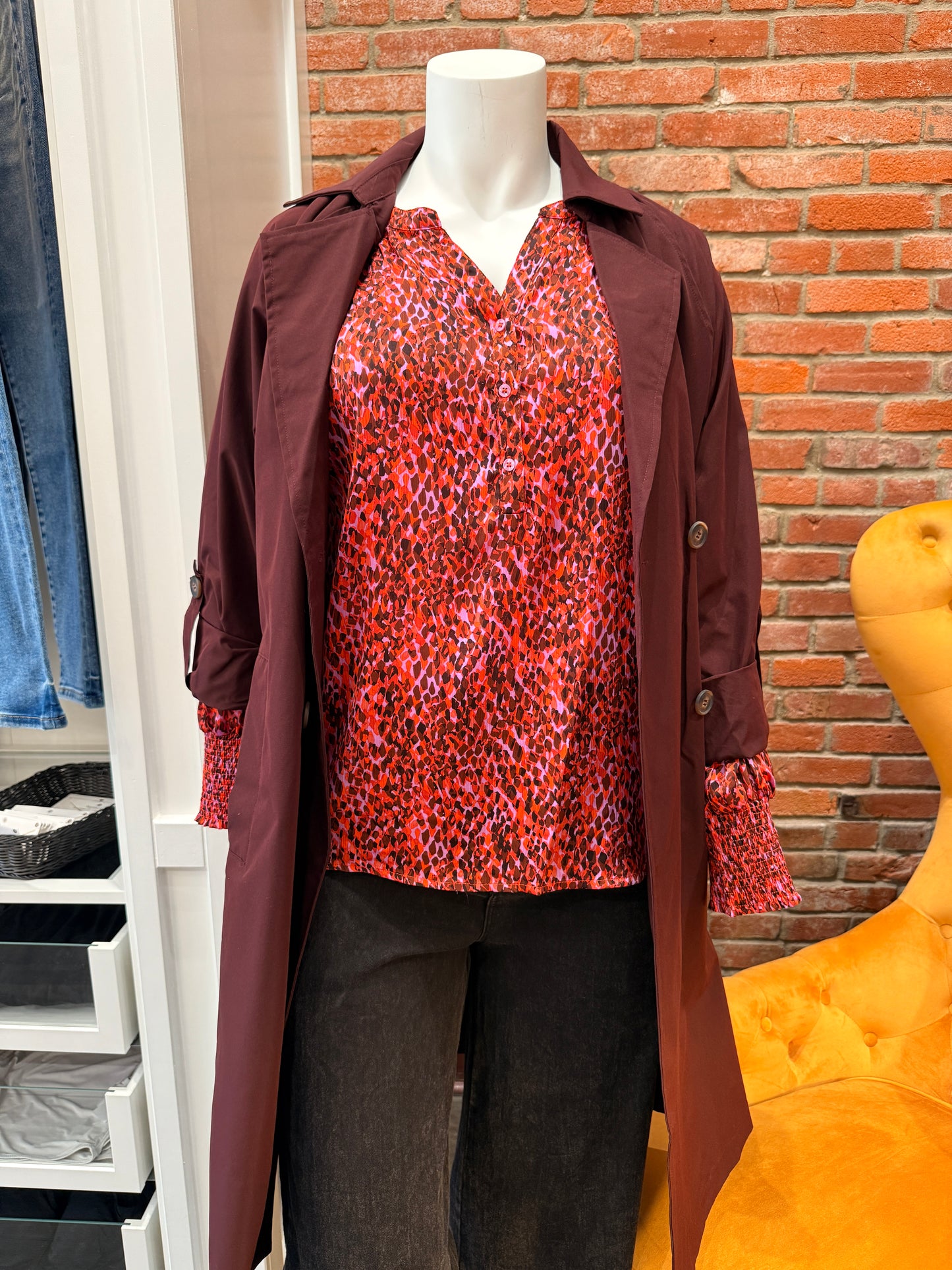 MAROON TRENCH COAT EXTENDED SIZE