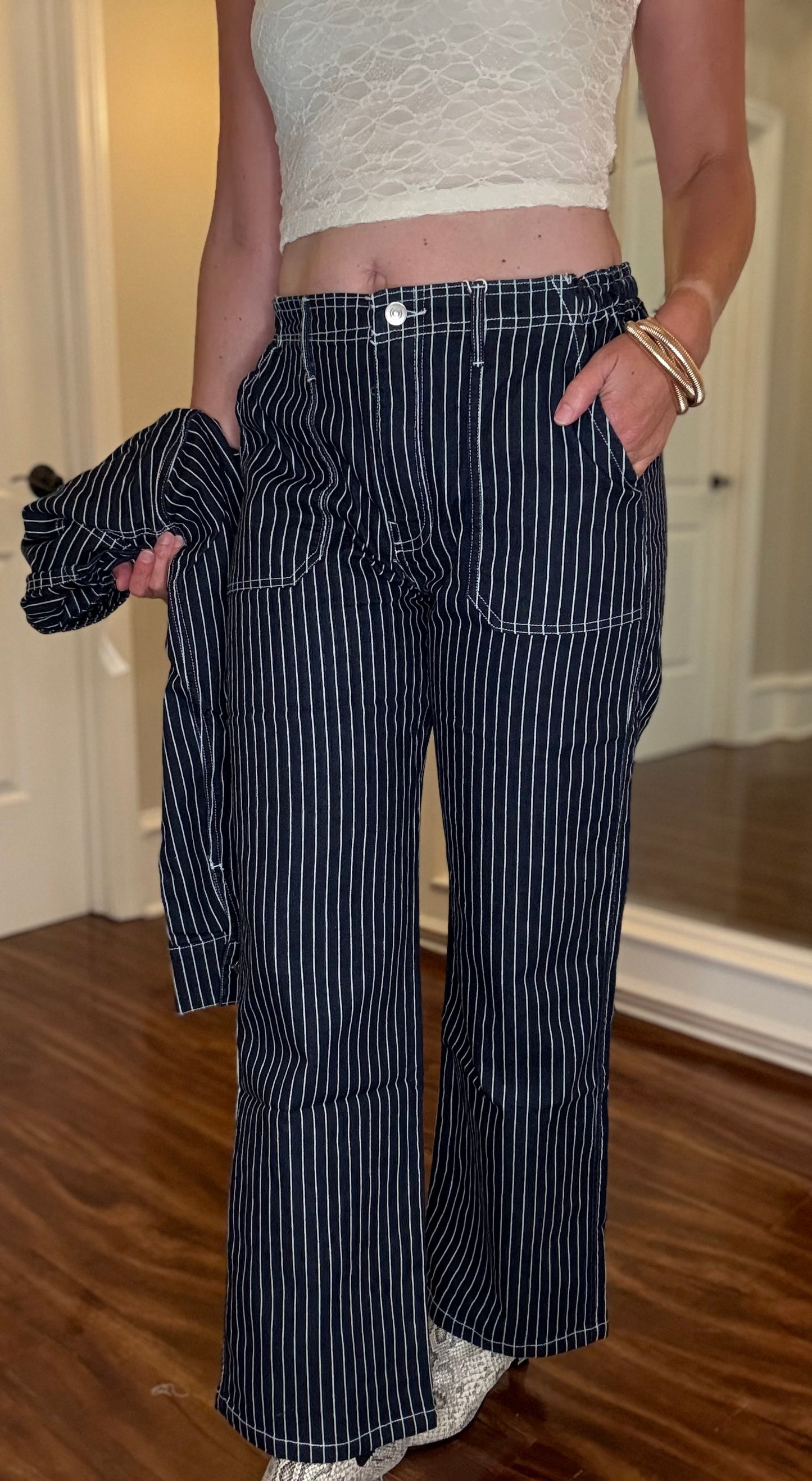 STRIPED DENIM STRAIGHT LEG JEANS 8.5