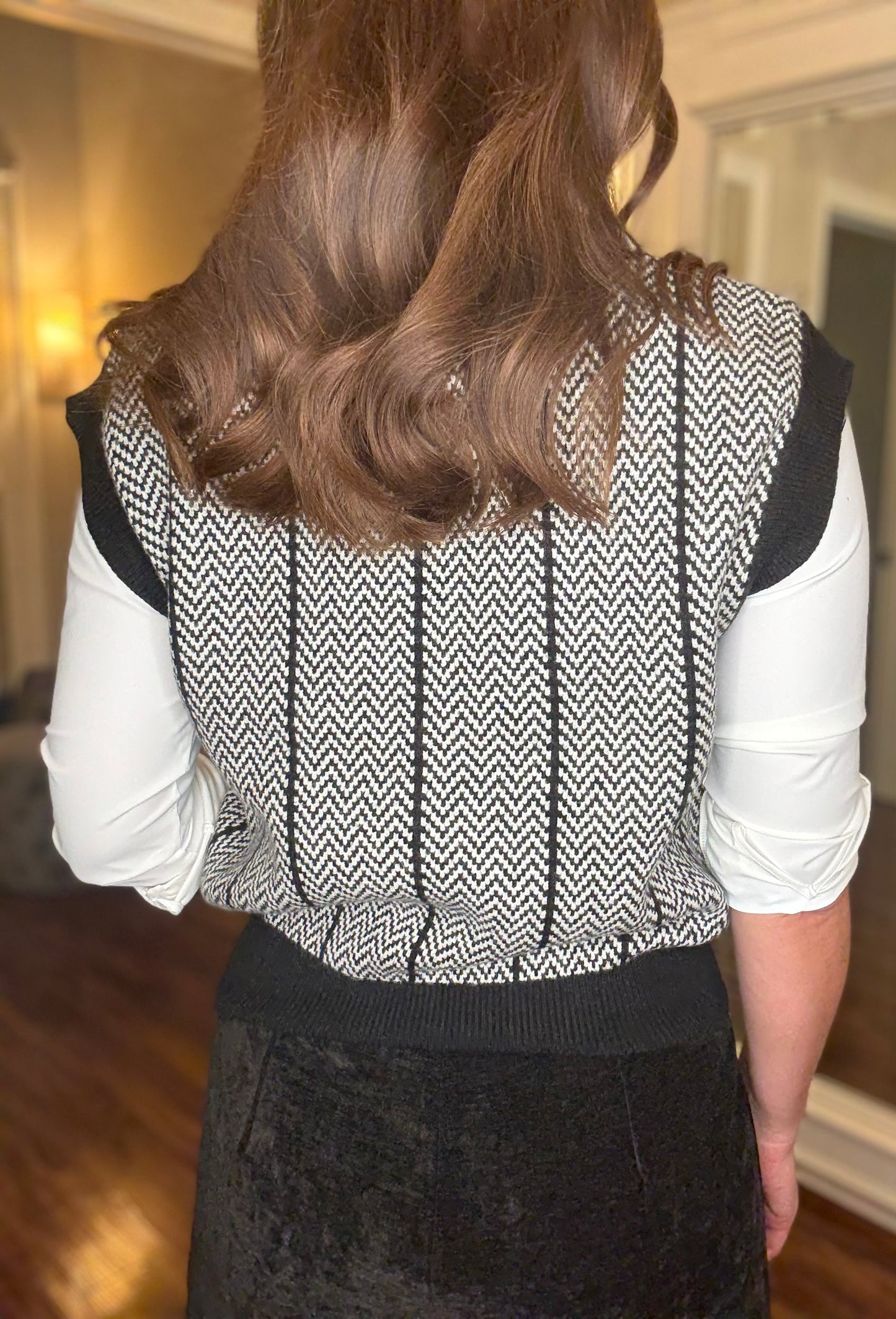 MOLLY BRACKEN CHEVRON SWEATER VEST 8.15