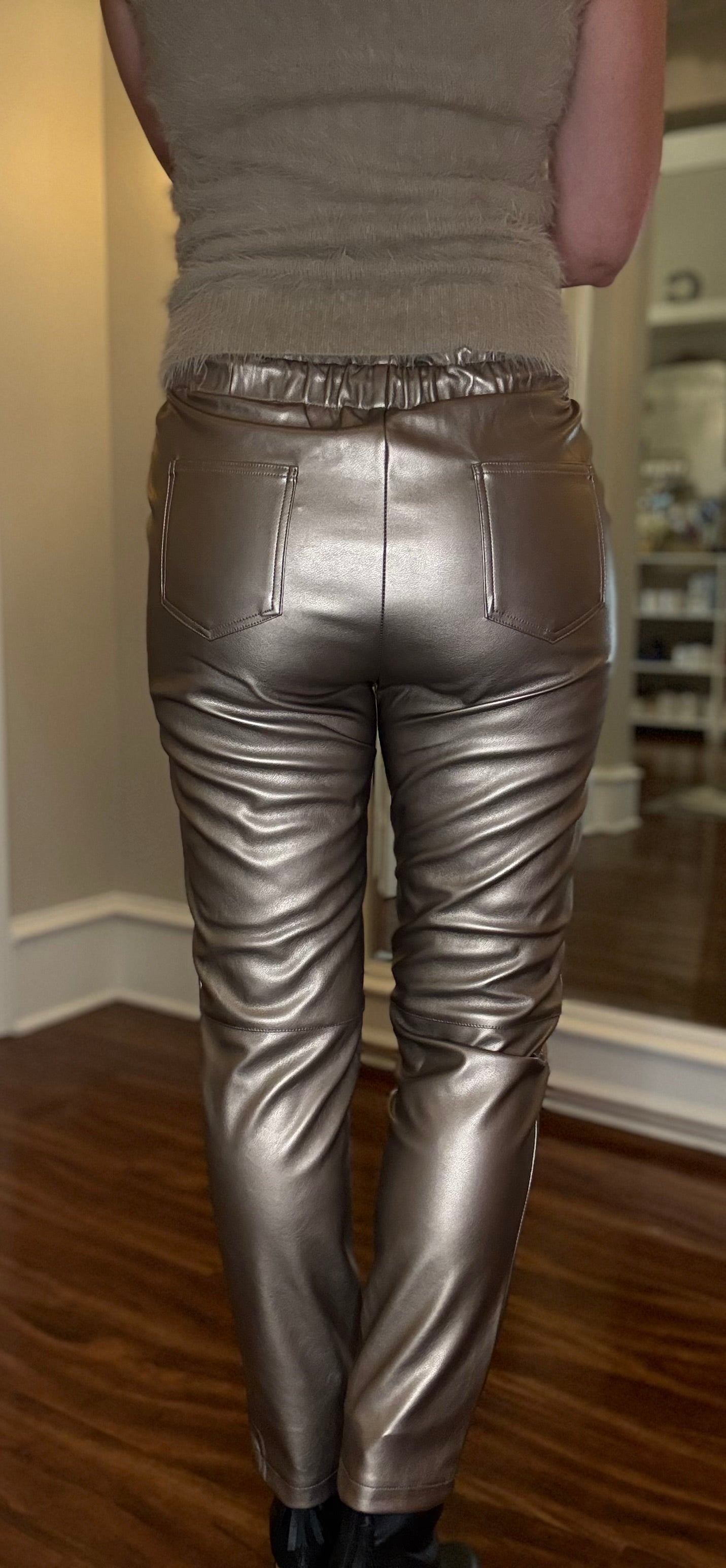 MOLLY BRACKEN FAUX LEATHER PANT 9.2
