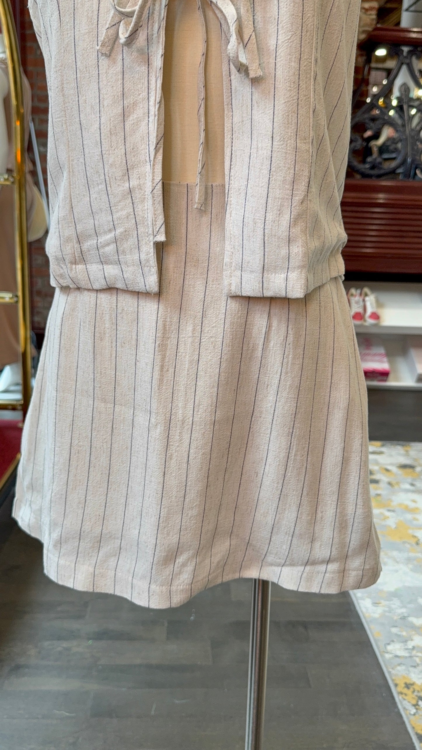 HYFVE VEST & SKIRT PINSTRIPE SET 3.20