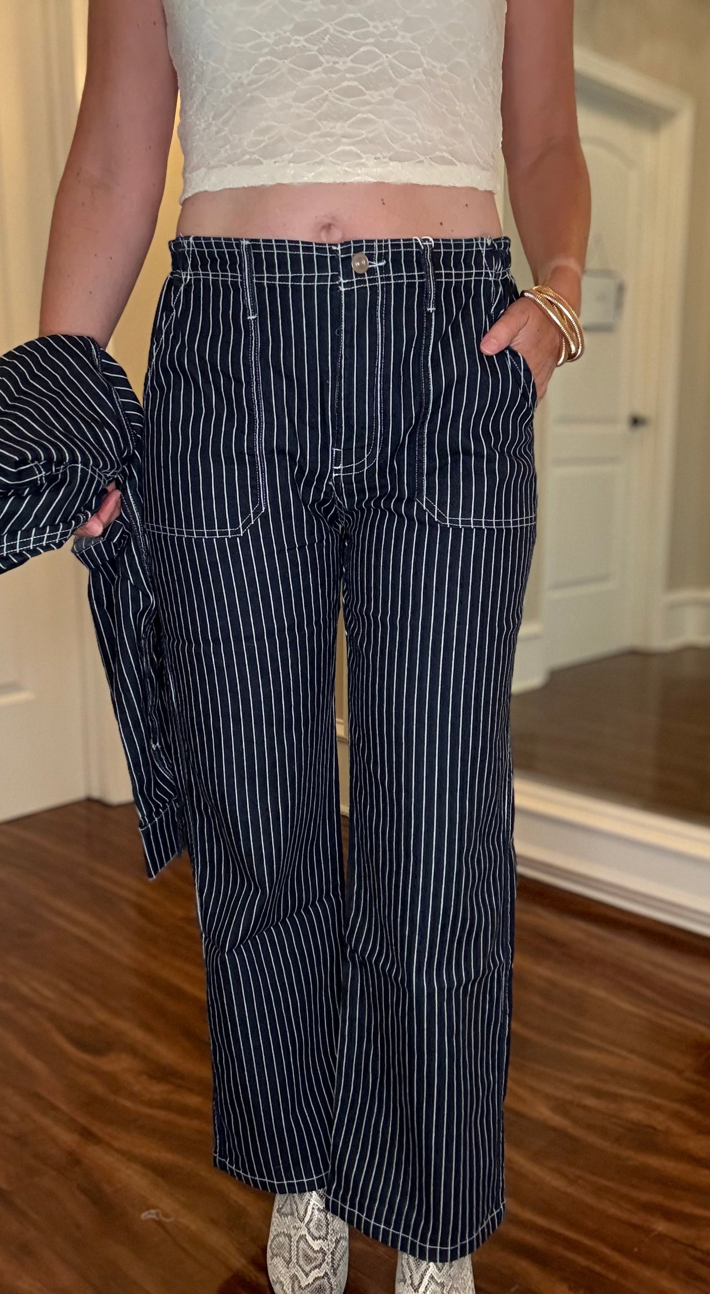 STRIPED DENIM STRAIGHT LEG JEANS 8.5