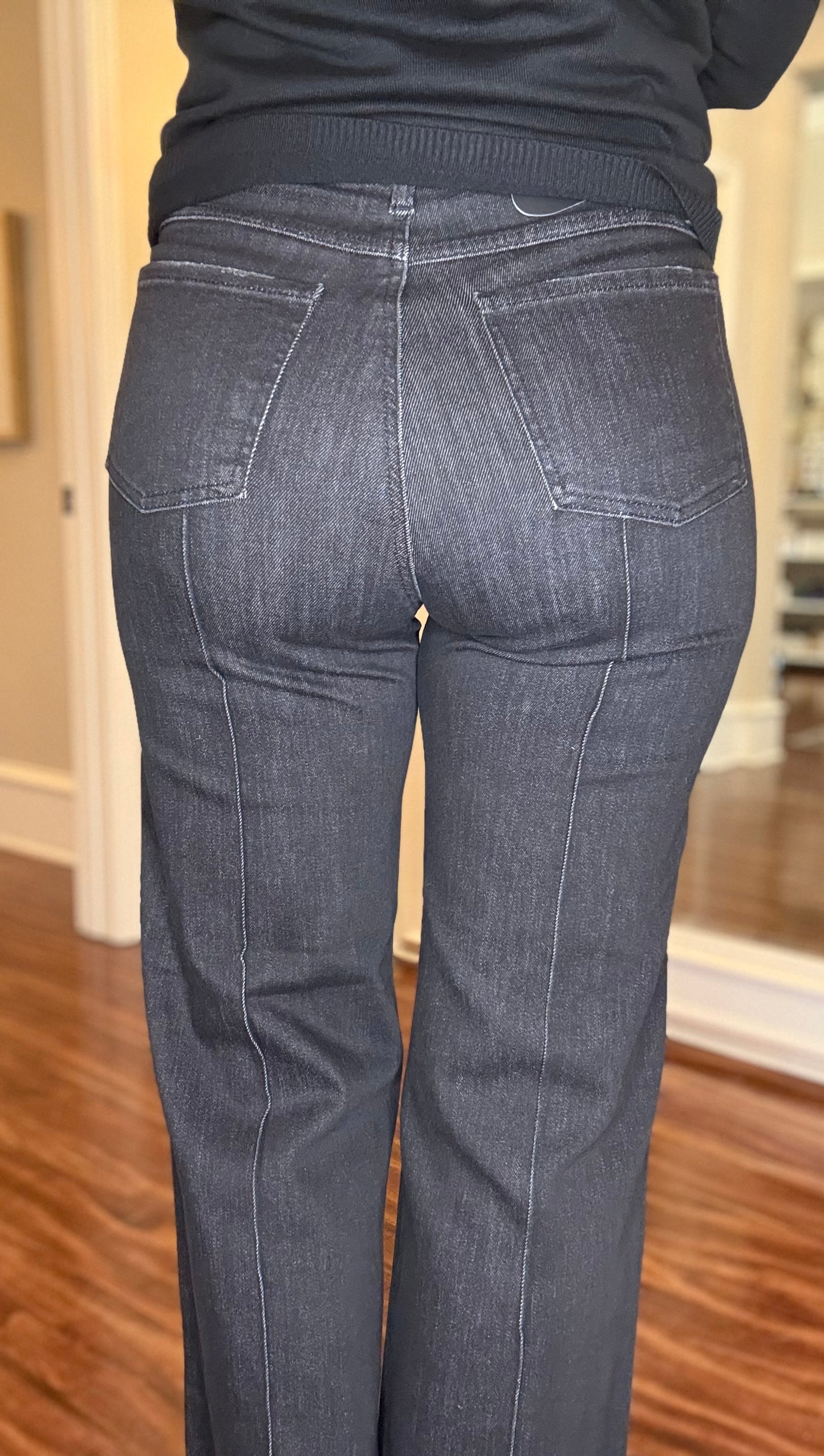 OLIVIA PINTUCK MIDRISE JEANS 8.13