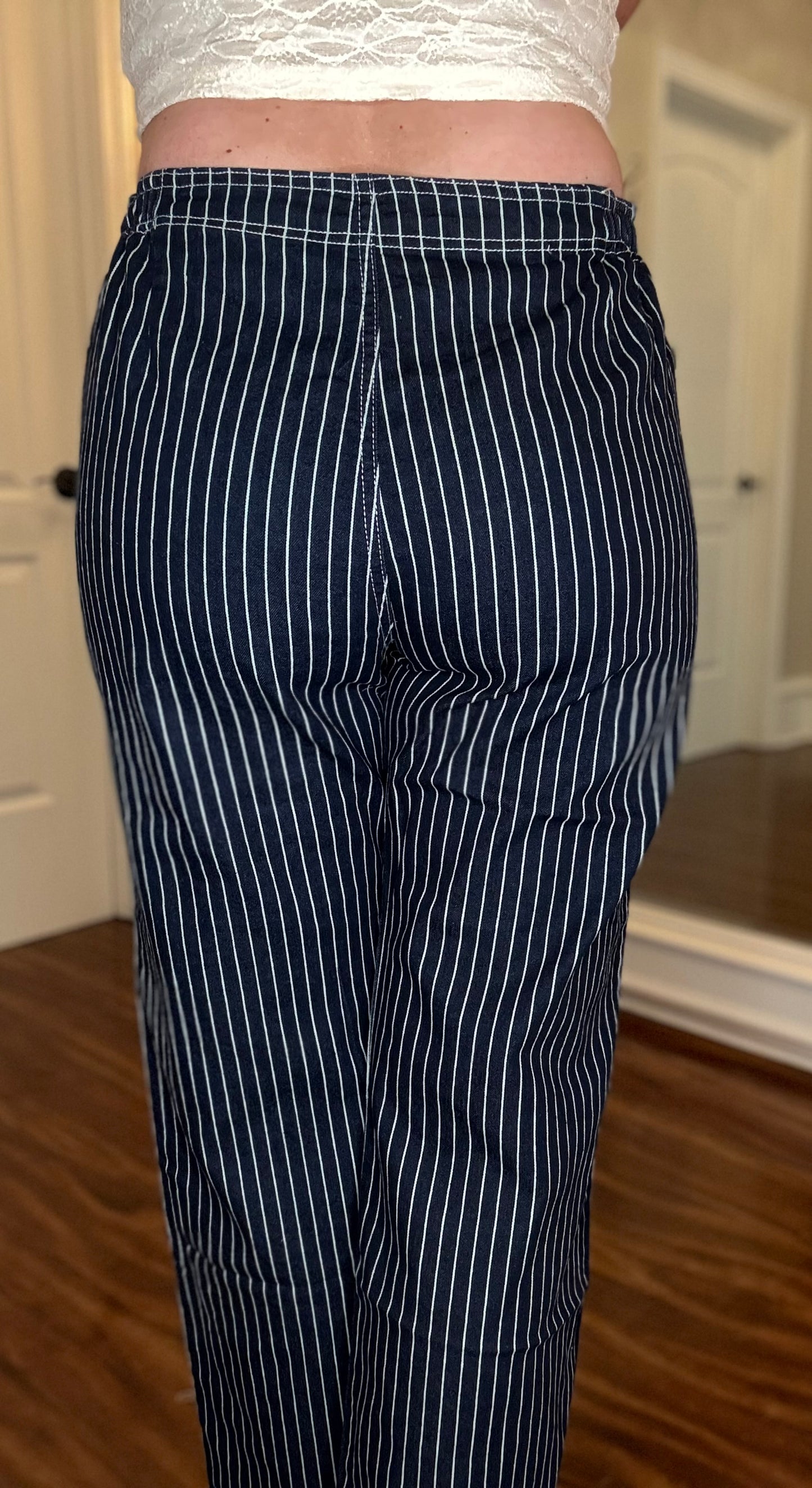 STRIPED DENIM STRAIGHT LEG JEANS 8.5