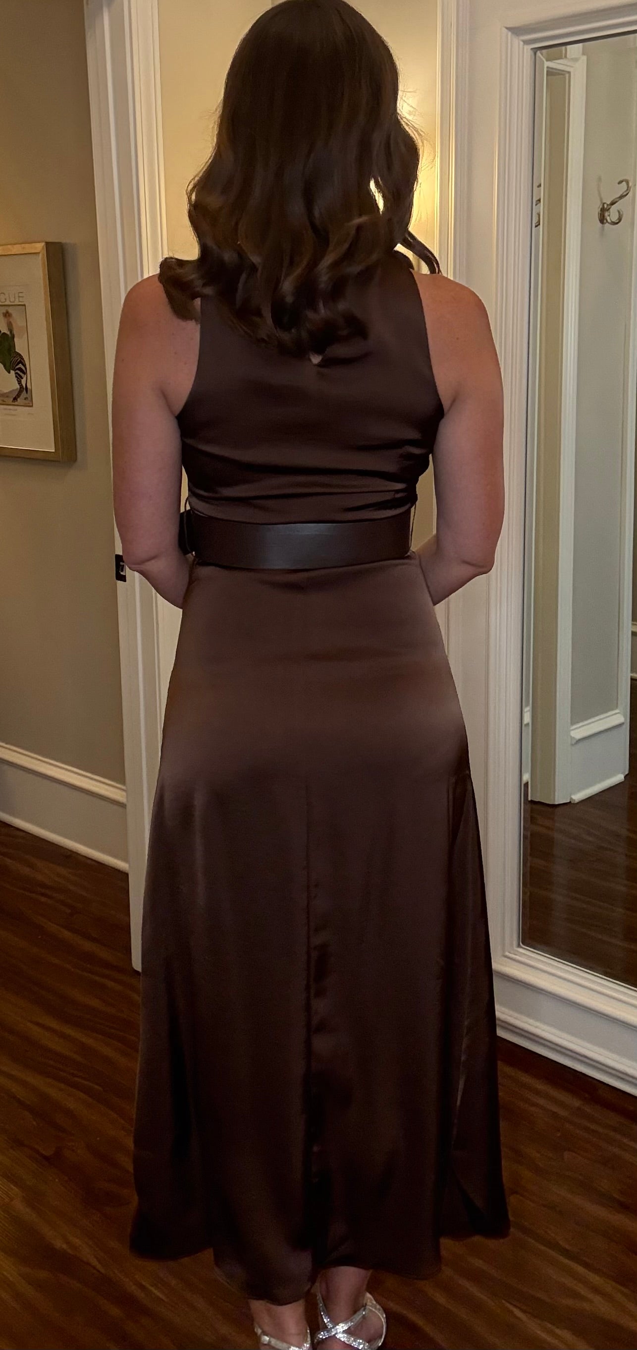 BROWN BELTED SLEEVELESS DRESS 10.21