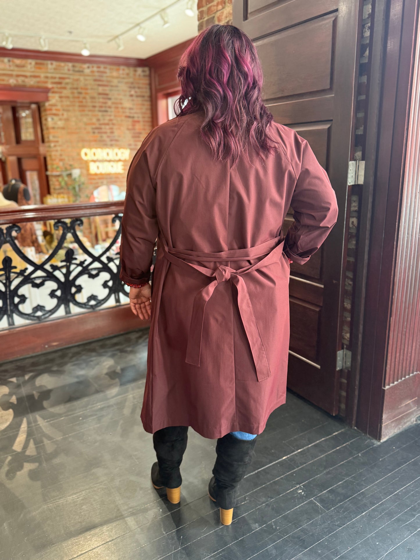 MAROON TRENCH COAT EXTENDED SIZE