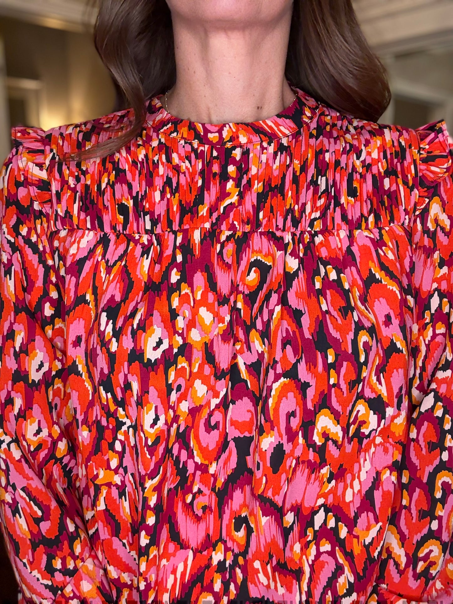 PINCH PRINTED PINTUCK TOP 7.30
