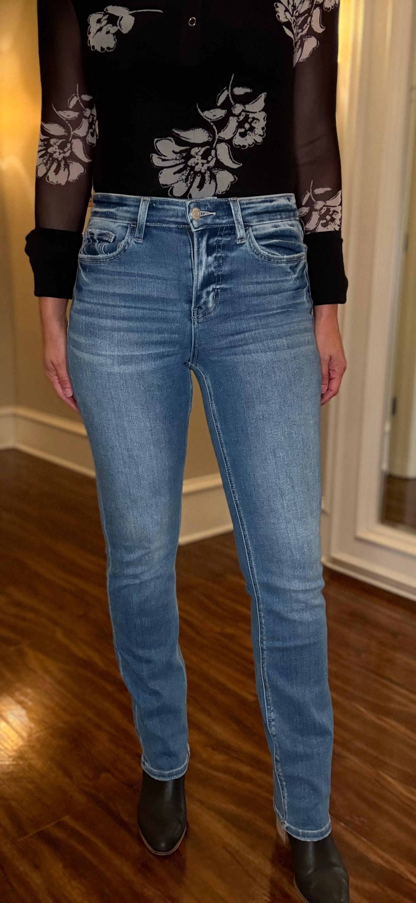 VERVET HIGH RISE LONG SLIM STRAIGHT JEAN 7.18