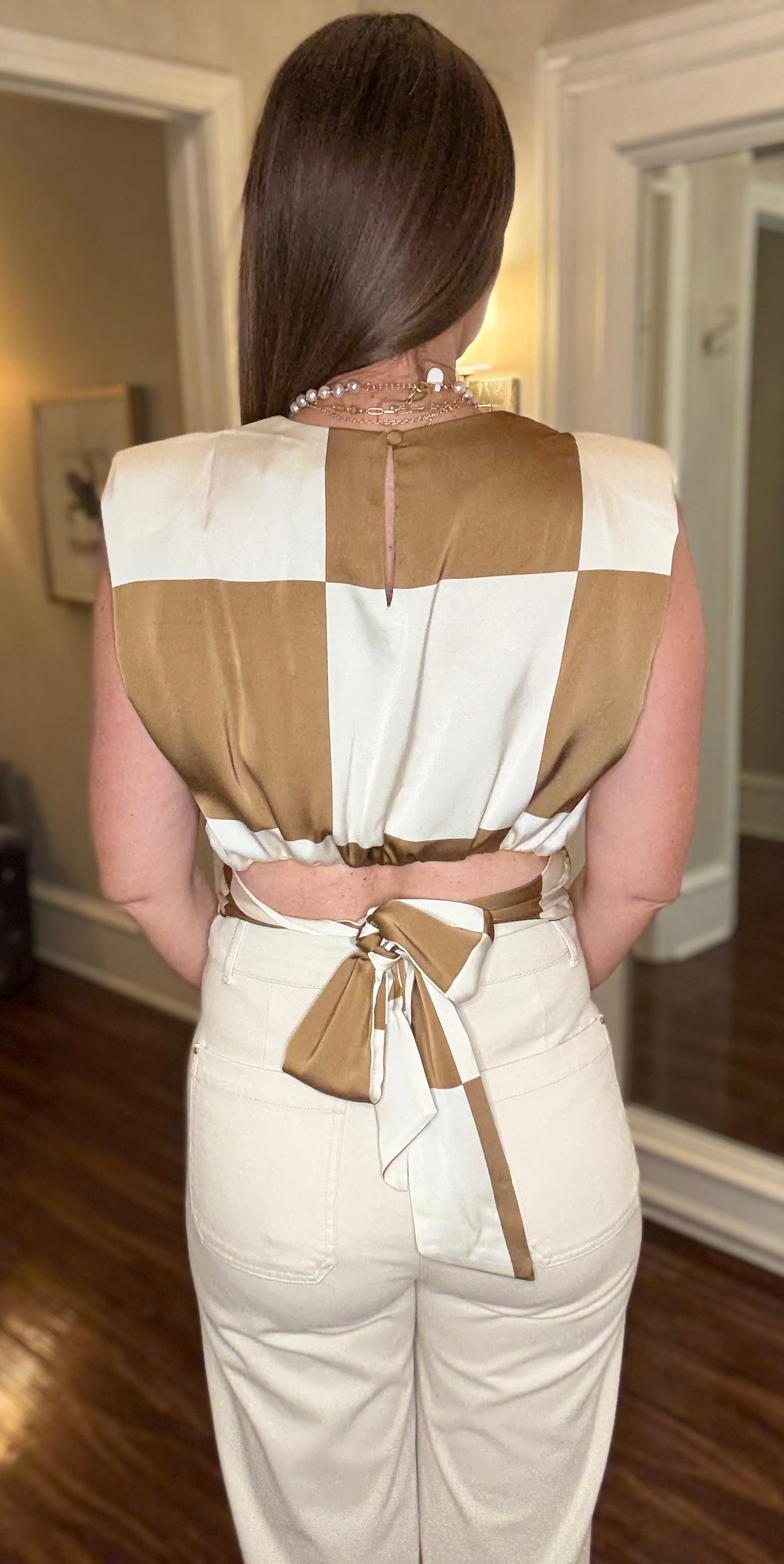 CHECKERED SLEEVELESS SATIN TOP 1.9