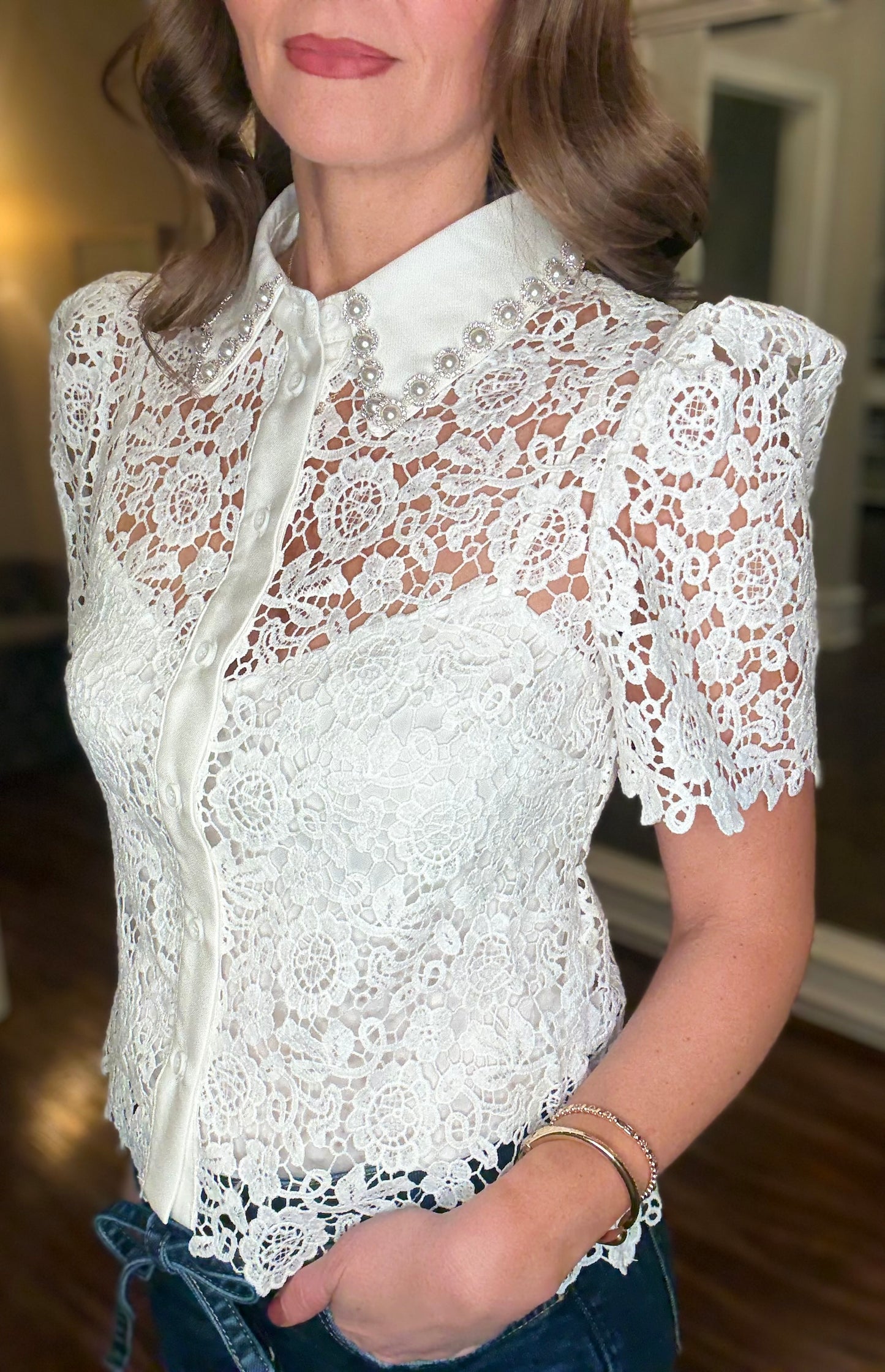 SHORT SLEEVE WHITE LACE TOP 1.9