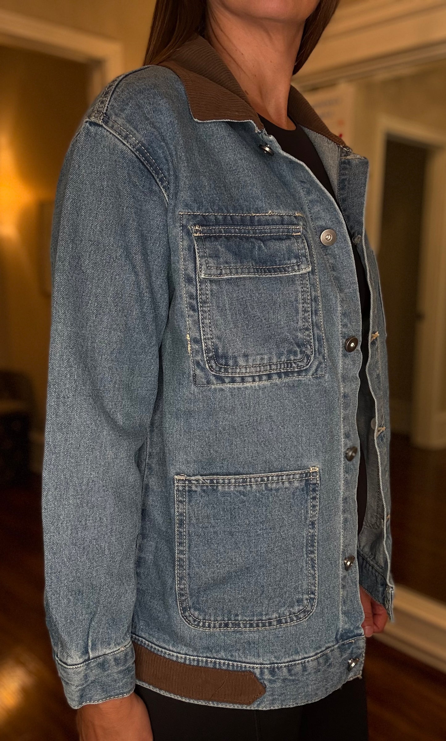 DENIM JACKET WITH CONTRAST COLLAR 8.5