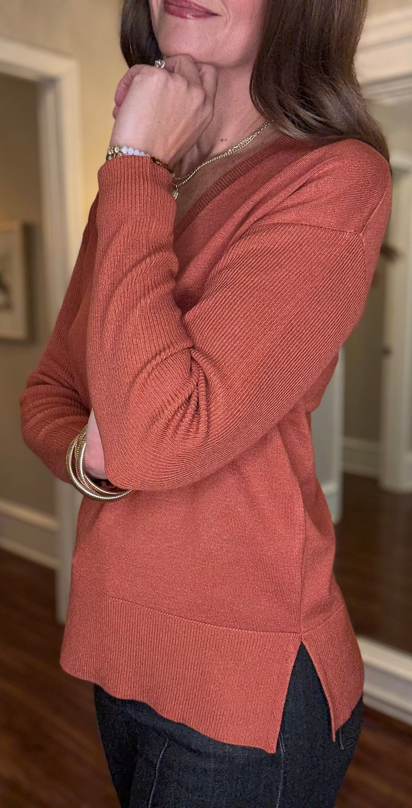 METRIC KNIT V NECK WITH SIDE SLITS (multiple colors) 8.9