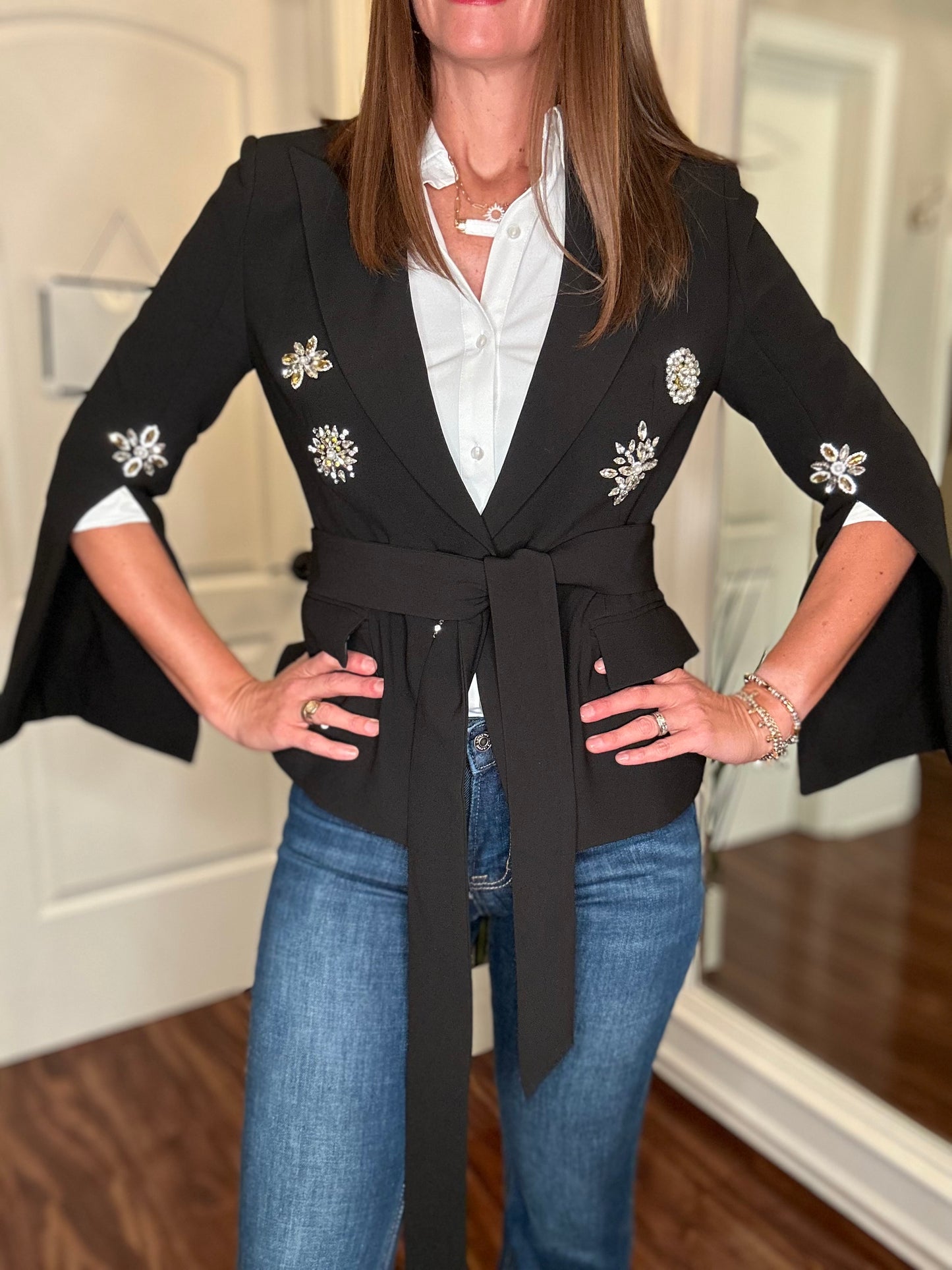 DIAMOND BELTED BLAZER WITH BEADED ELEGANCE FINAL SALE