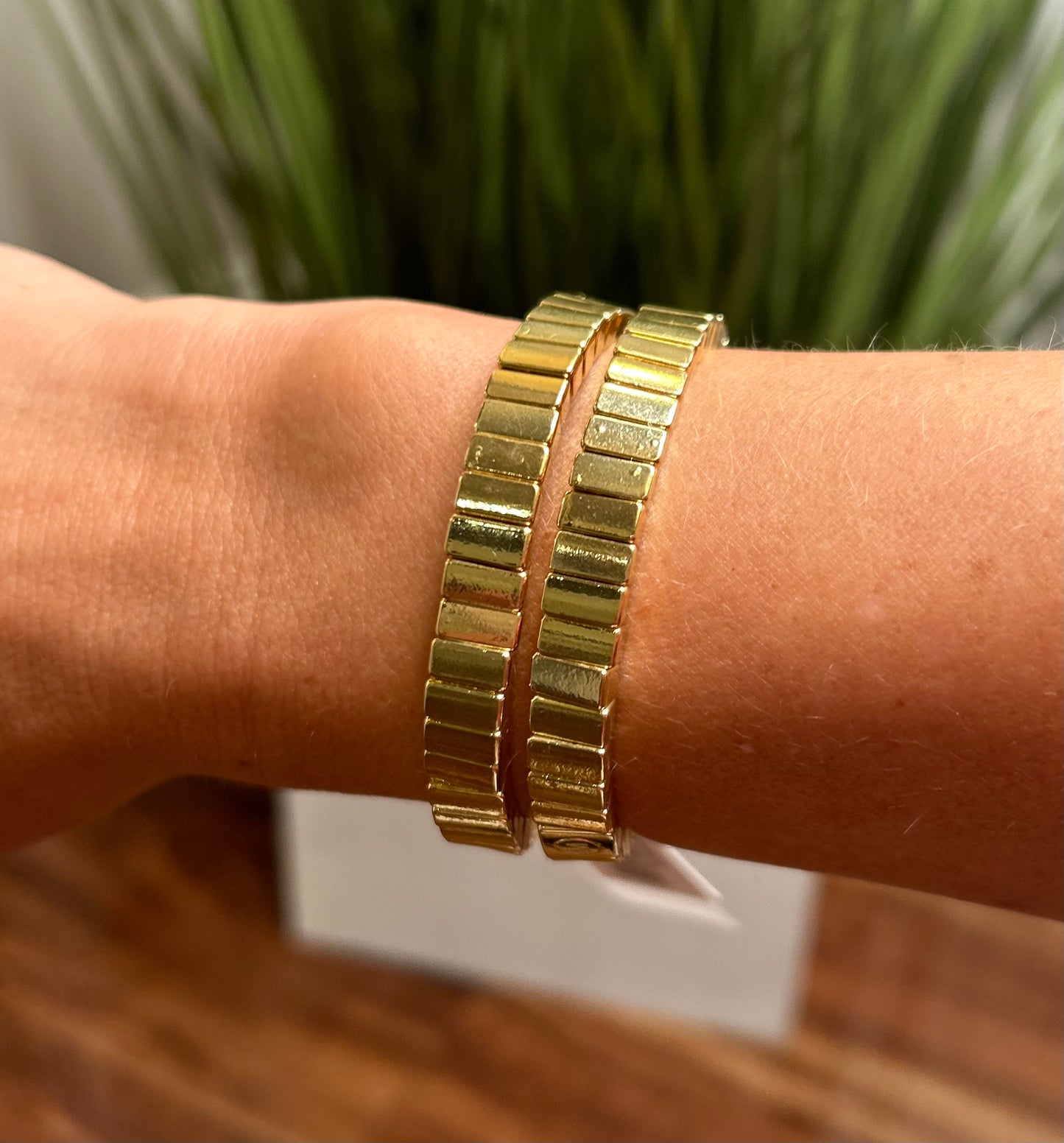 GOLD TILE BRACELET 8.5