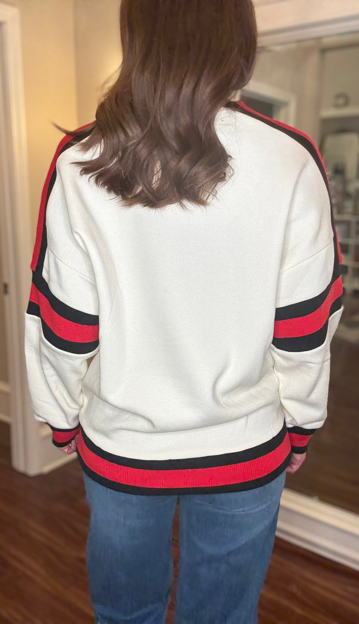 COLORBLOCK CHIEFS PULLOVER 8.15