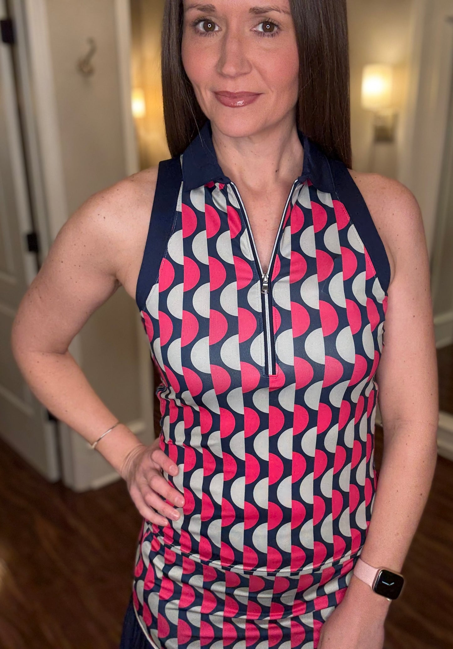 SLEEVELESS COLLARED PERFORMANCE TOP 1.27