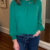 BLOUSE WITH CHAIN LINK NECKLINE 1.9