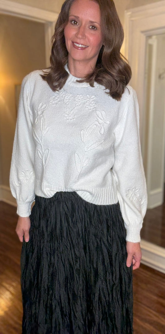 WINTER WHITE SWEATER WITH FLORAL STITCHING 9.10