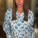 BLUE PORCELAIN FLORAL BUTTON DOWN 7.2