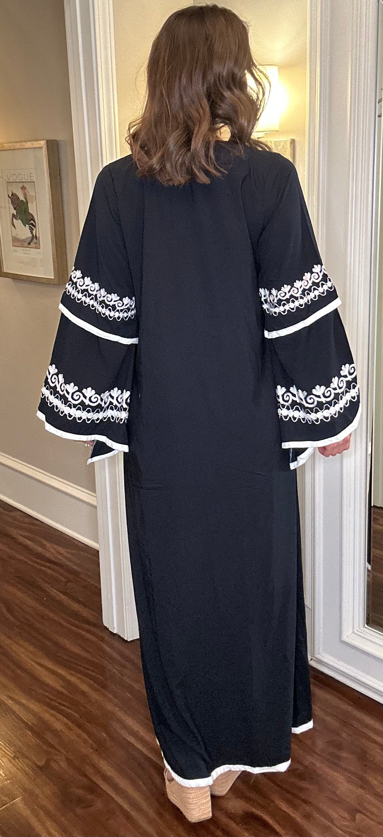 NAVY EMBROIDERED CAFTAN 1.07