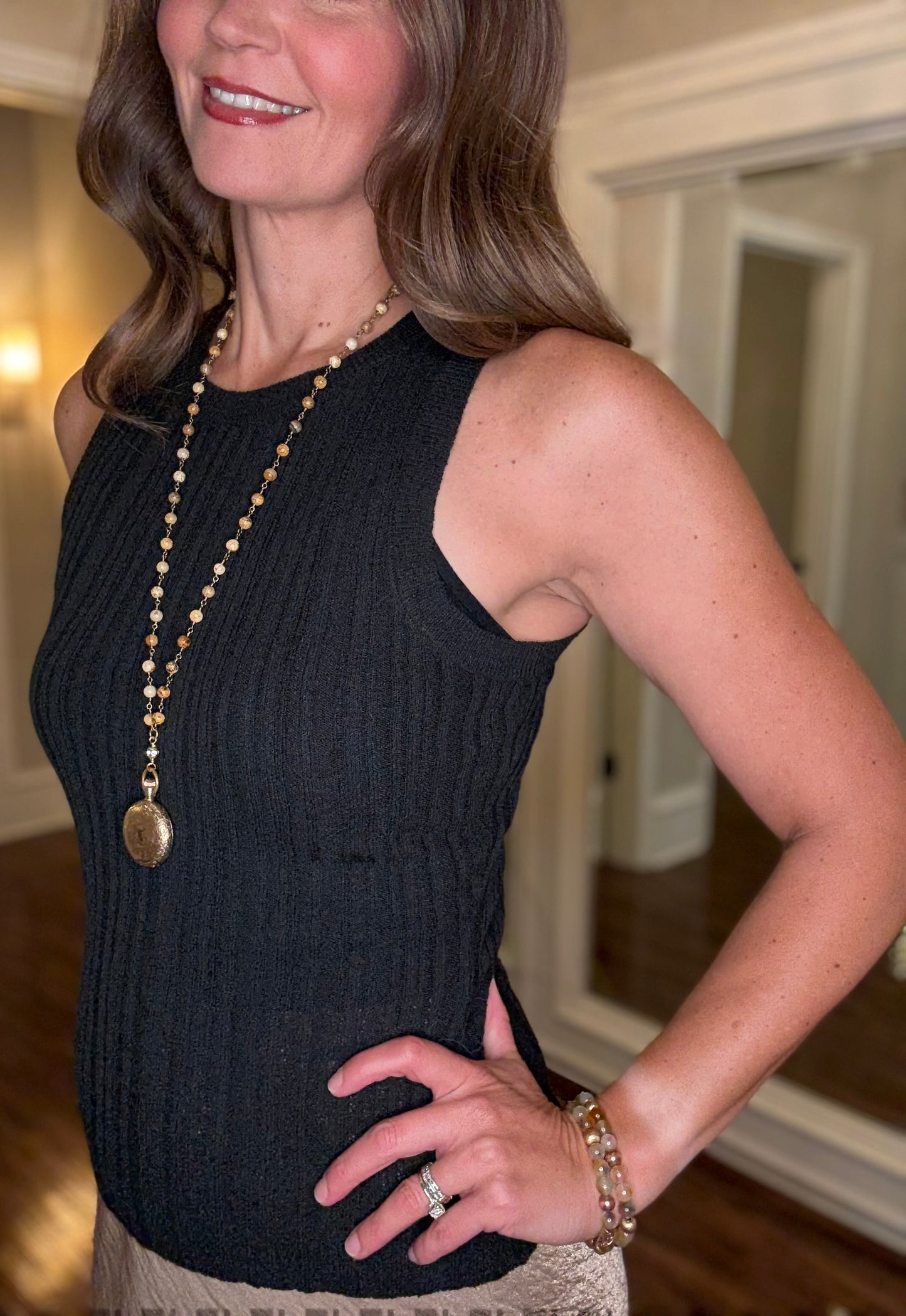 MOON RIVER SLEEVELESS SWEATER KNIT(multiple colors) TOP 7.30