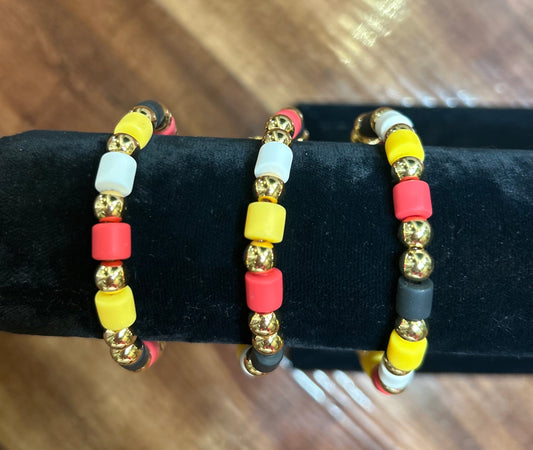 CHIEFS COLORS BEADED BRACELET 8.5