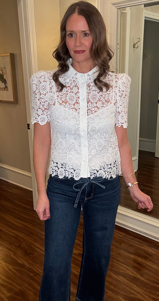 SHORT SLEEVE WHITE LACE TOP 1.9