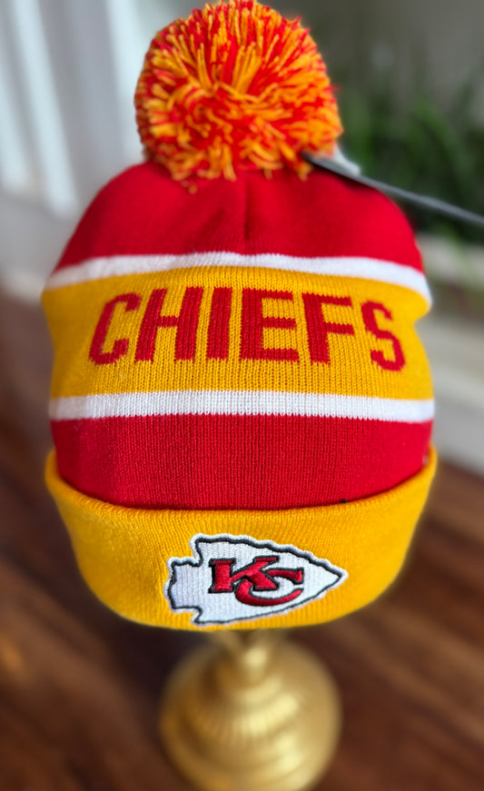 STARTER CHIEFS BEANIE HAT WITH POM 11.14