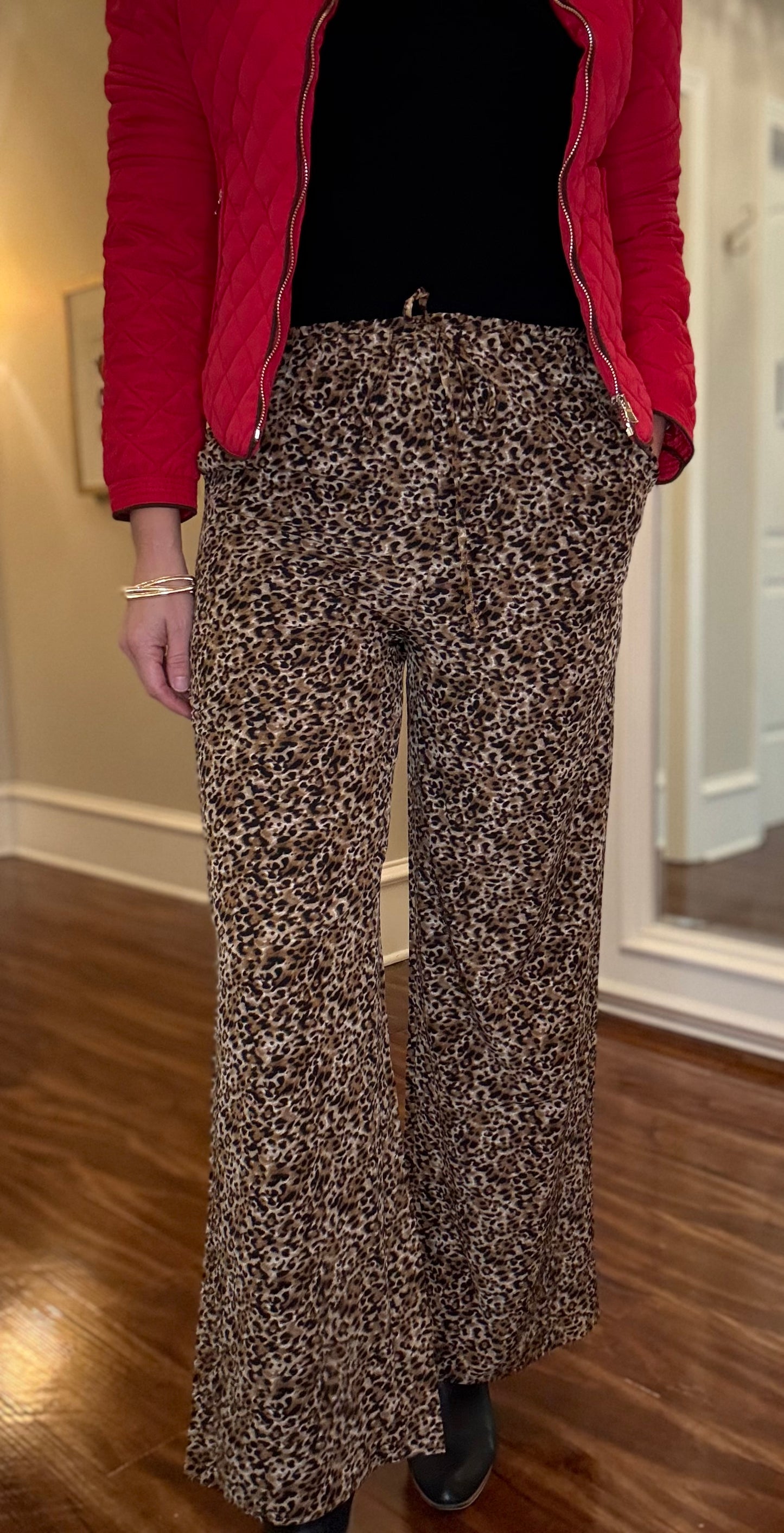 ACTIVE BASIC DRAWSTRING LEOPARD PANT 11.3