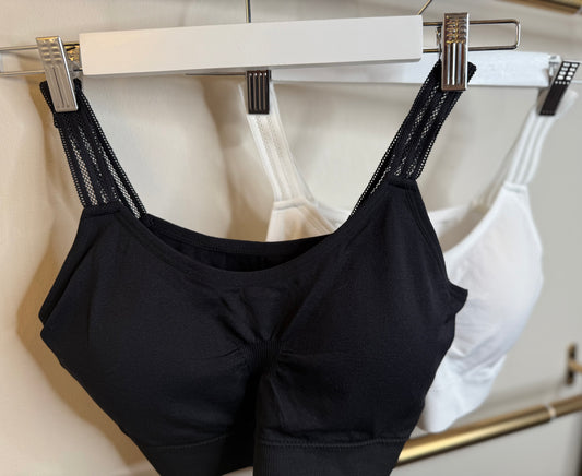 STRAP ITS LACE BRALETTE