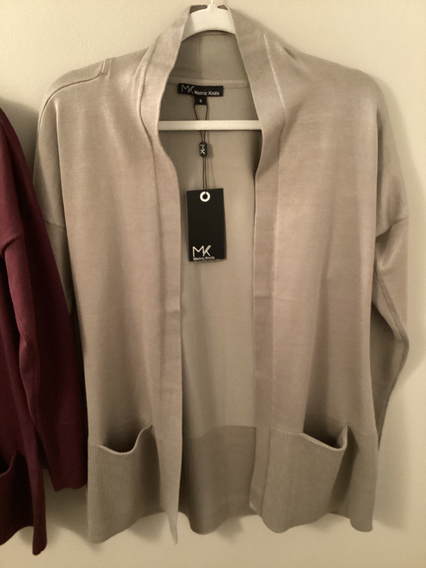 LONG SLEEVE OPEN FRONT CARDI WITH POCKETS
