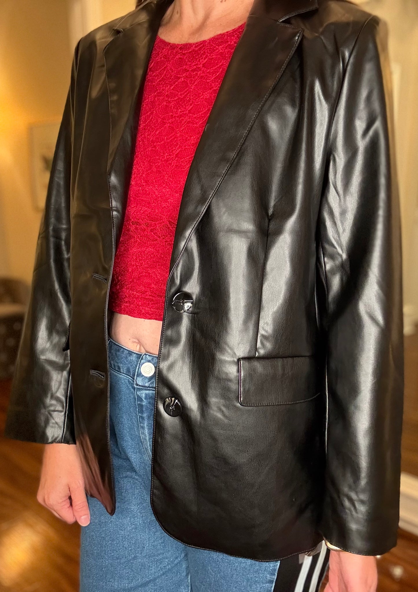 BLACK FAUX LEATHER BLAZER 8.5
