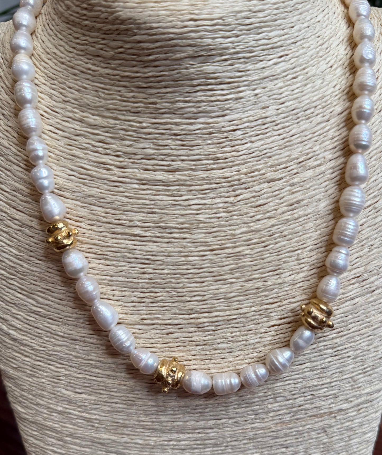 SUSAN SHAW BAILEY PEARL NECKLACE