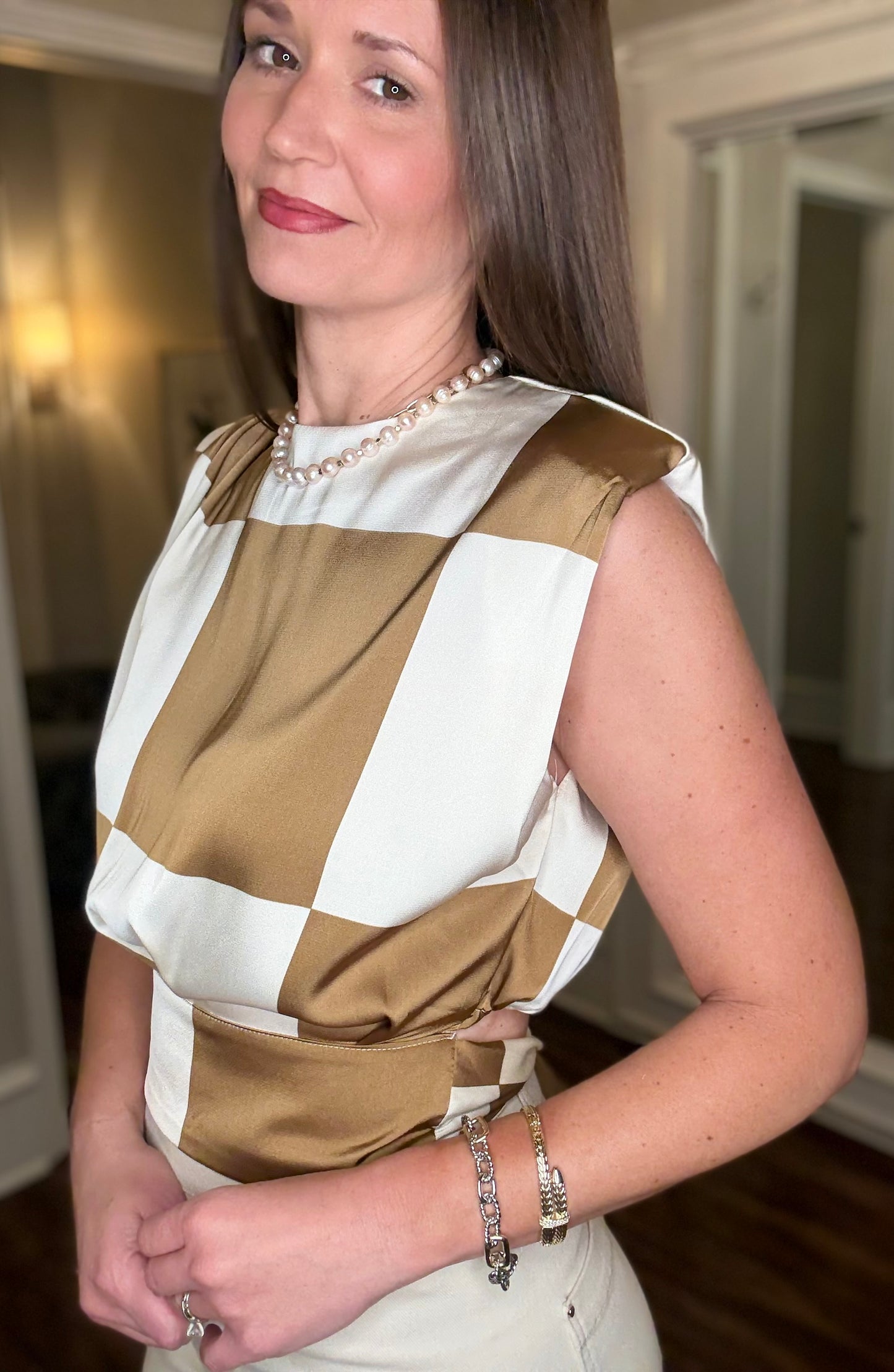 CHECKERED SLEEVELESS SATIN TOP 1.9