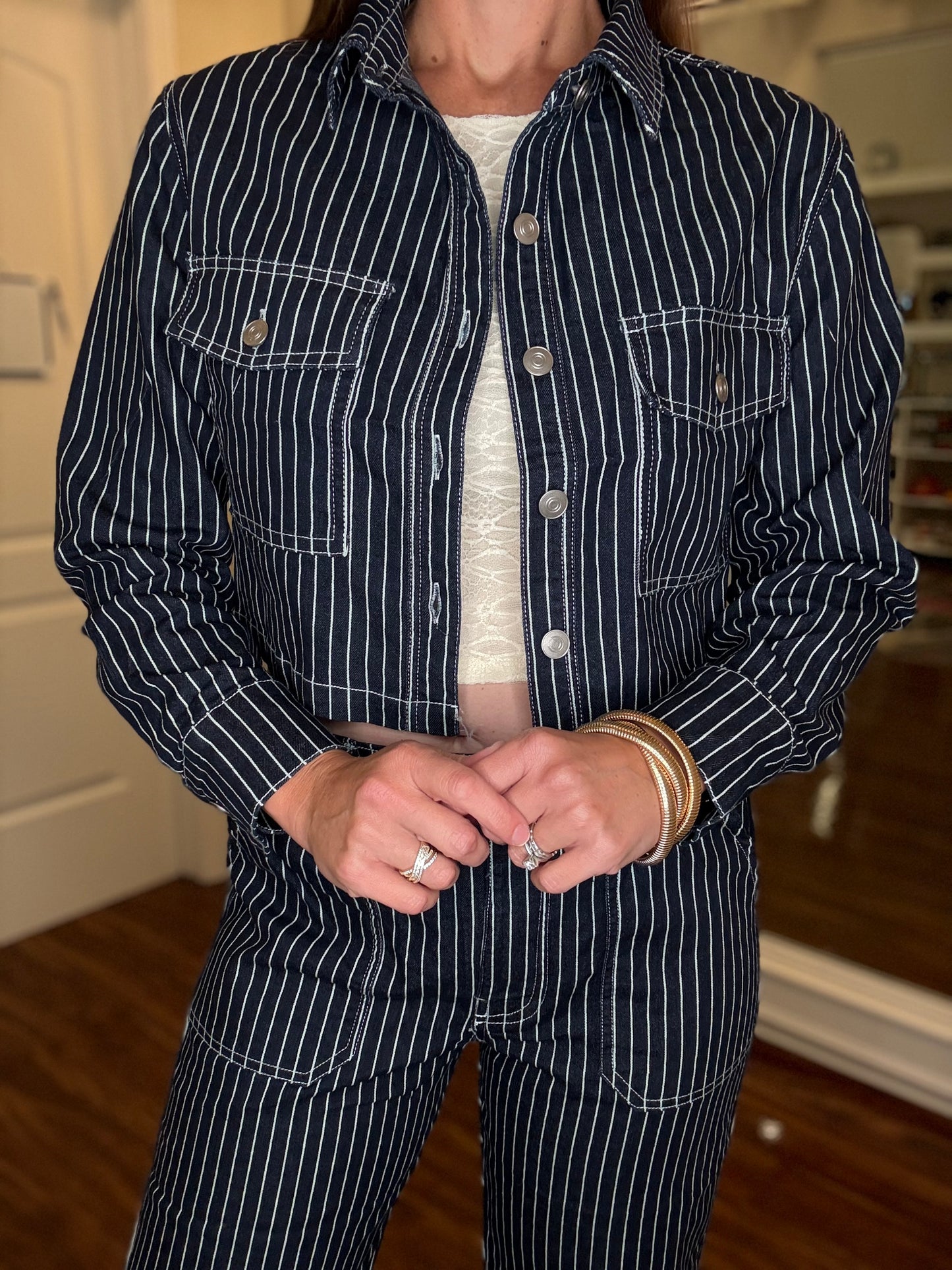 STRIPED CROPPED DENIM JACKET 8.5