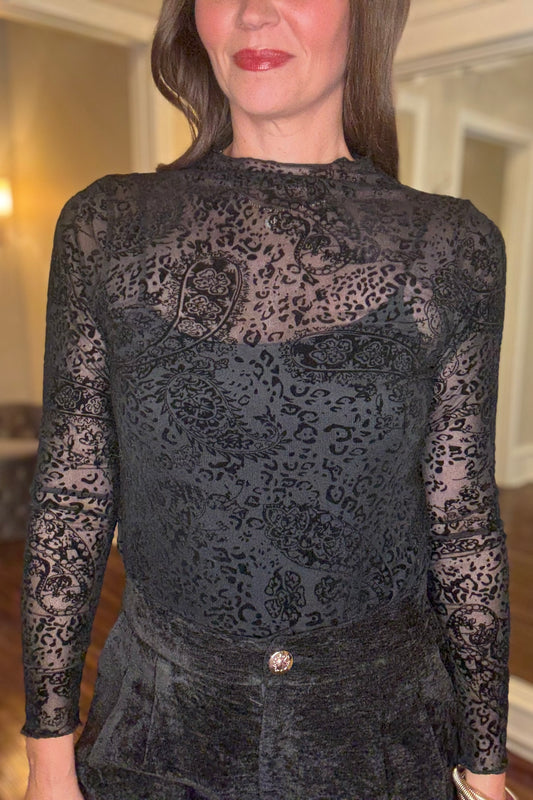 MOLLY BRACKEN PAISLEY BURNOUT TOP 8.15